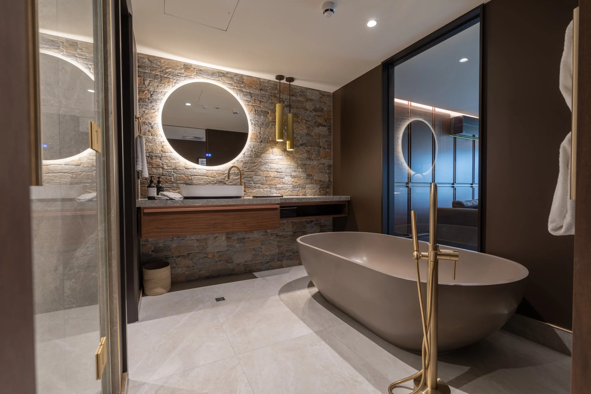 Coronet Ridge Shotover Suite (3).jpg