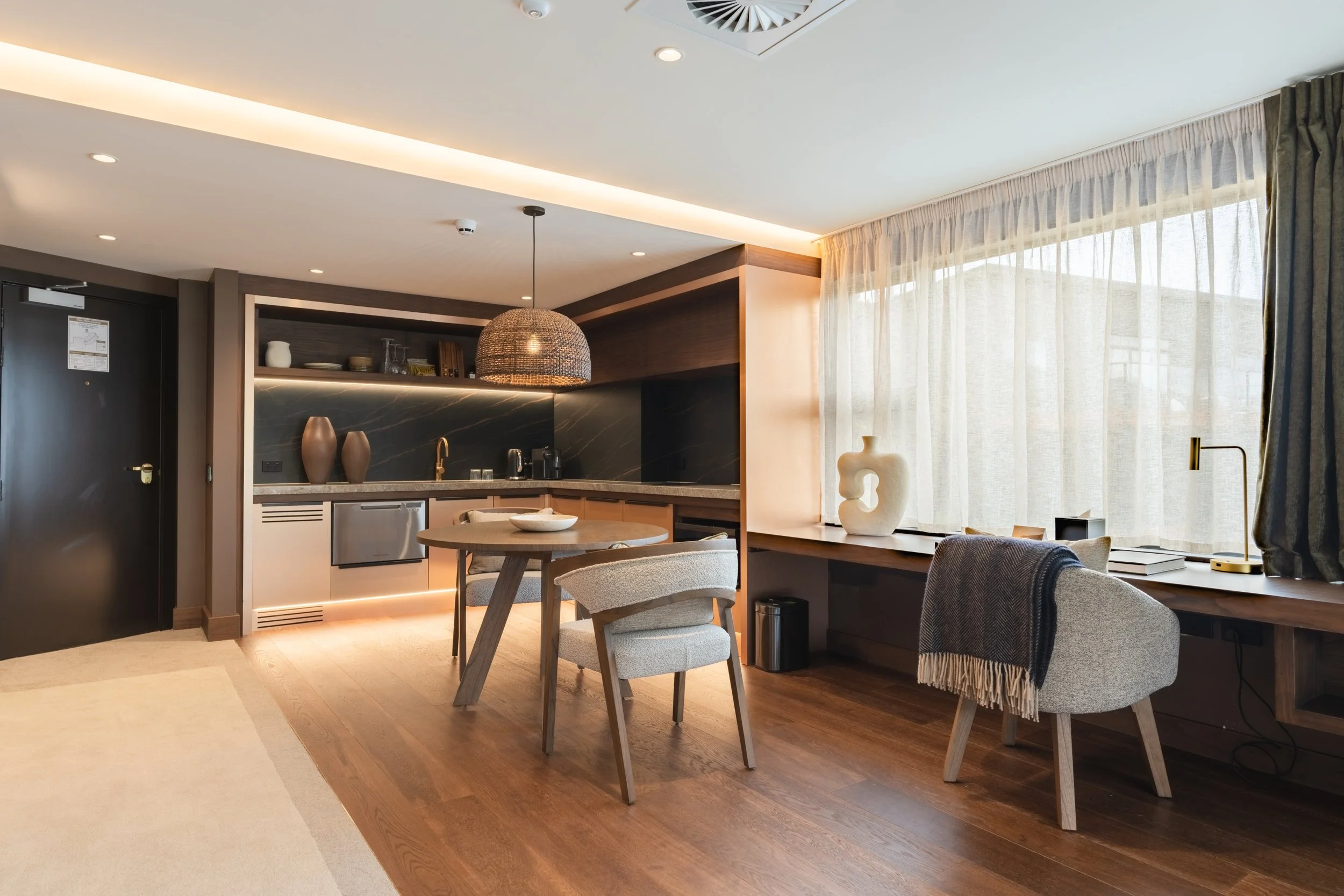 Coronet Ridge ExecutiveShotoverSuite (1).jpg