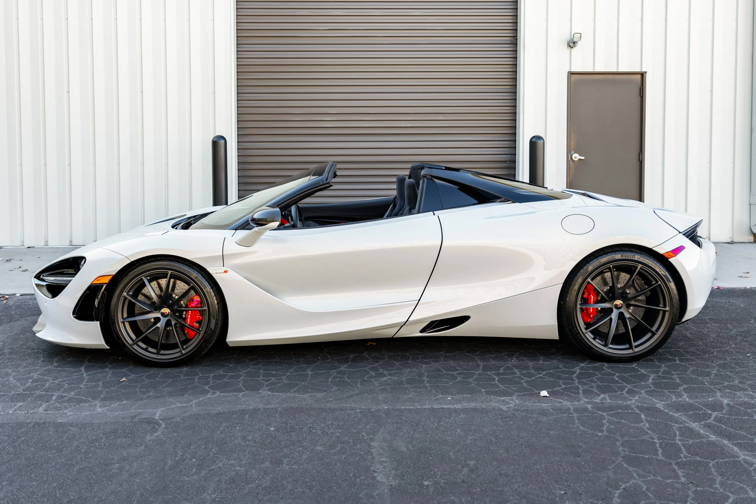 008 - exterior_McLaren 270S Spider.jpg