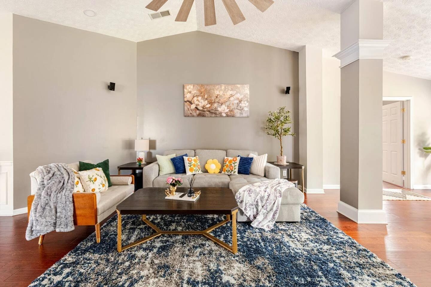 Enhance Your Airbnb and Hotel Listings with Stunning Photos and Videos