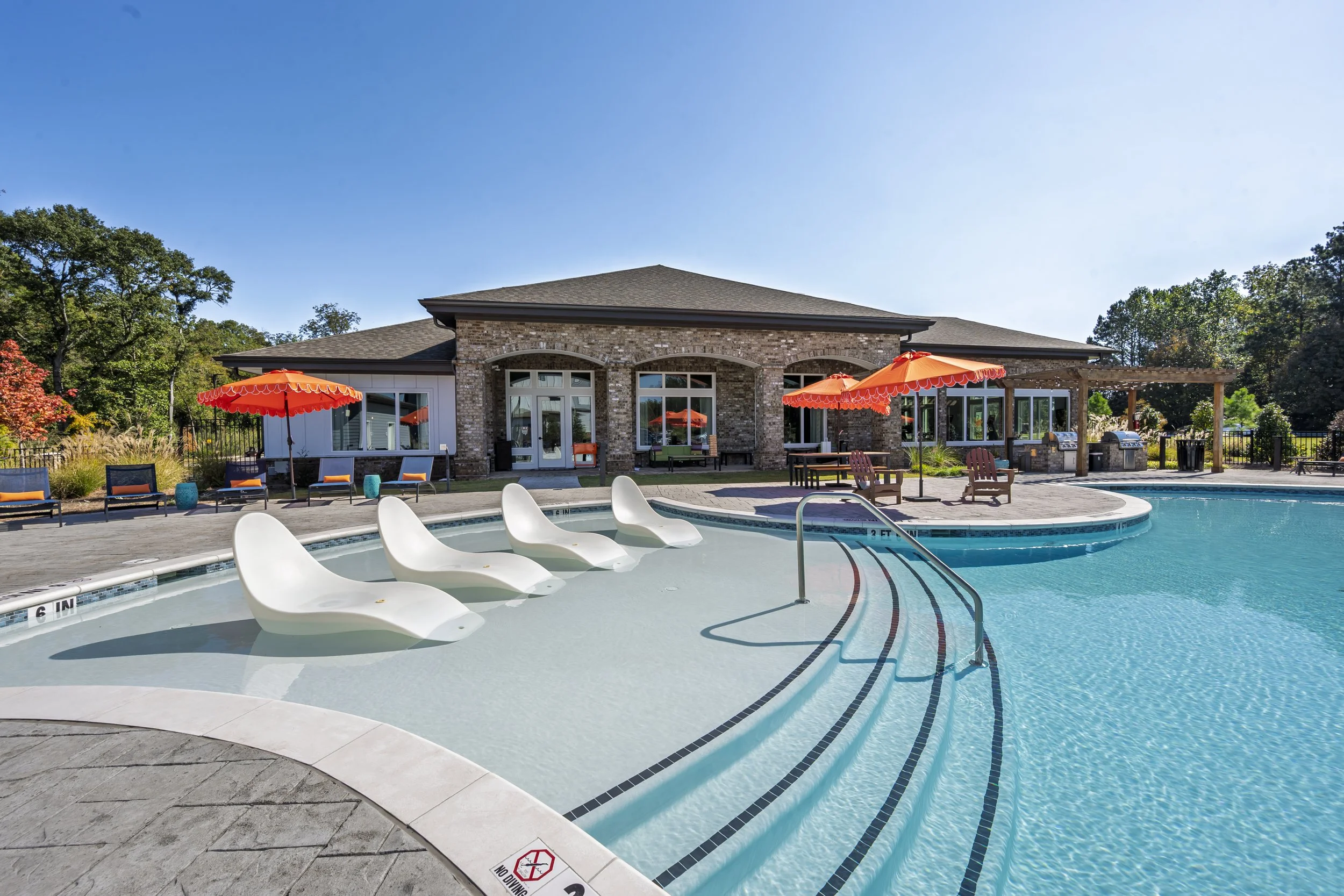 SwimmingPool14.jpg