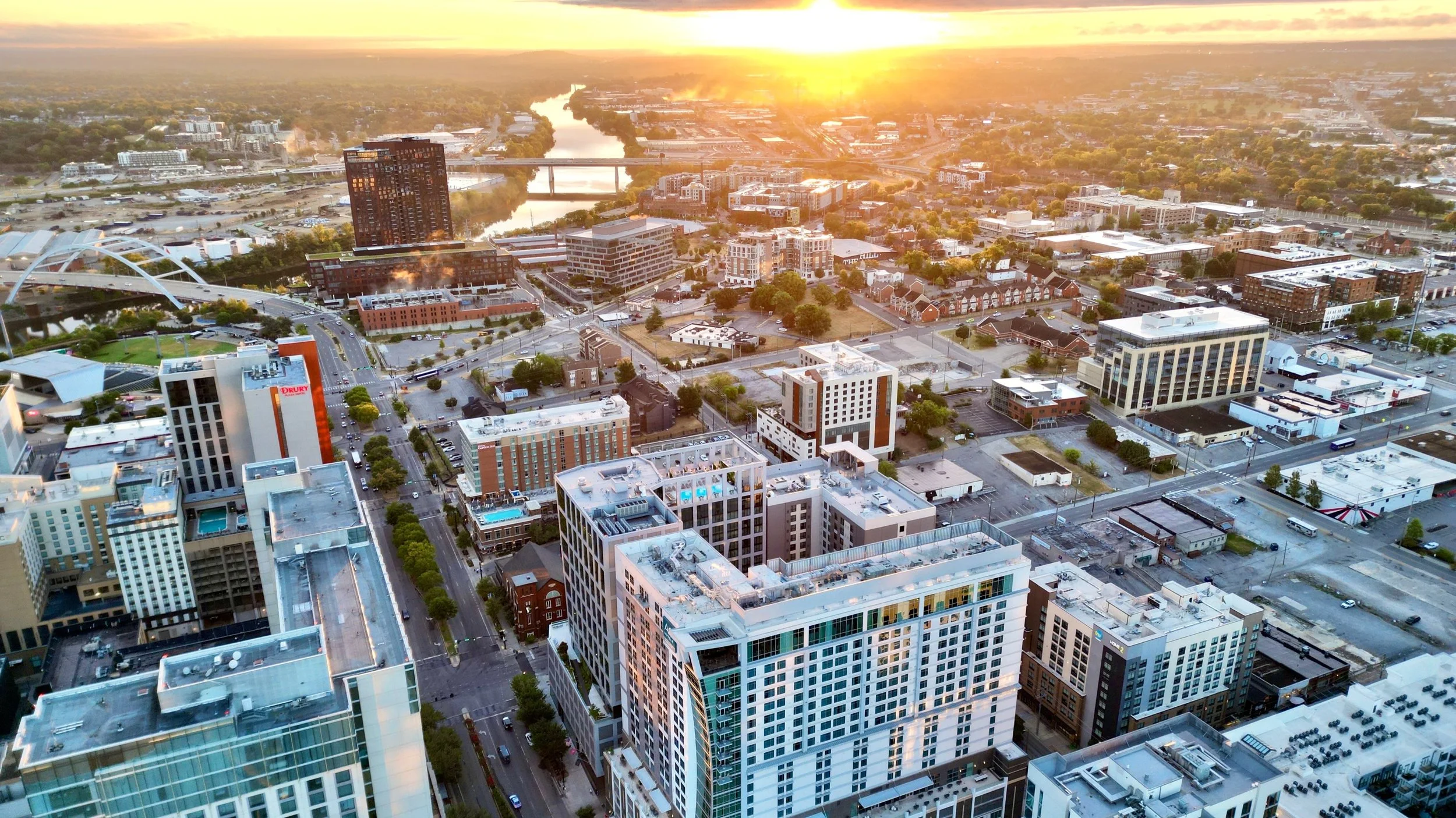 Smart Implants and Technology Symposium 

Video | Photo | Drone | Timelapse | Interviews | Recap | Brought to you by @solinfinityllc

Nashville, TN 📍 @residenceinnbymarriottantalya