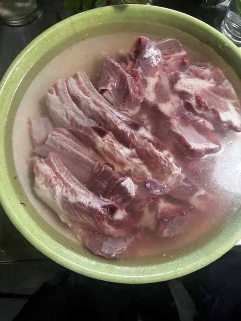 pork pieces soaked in water