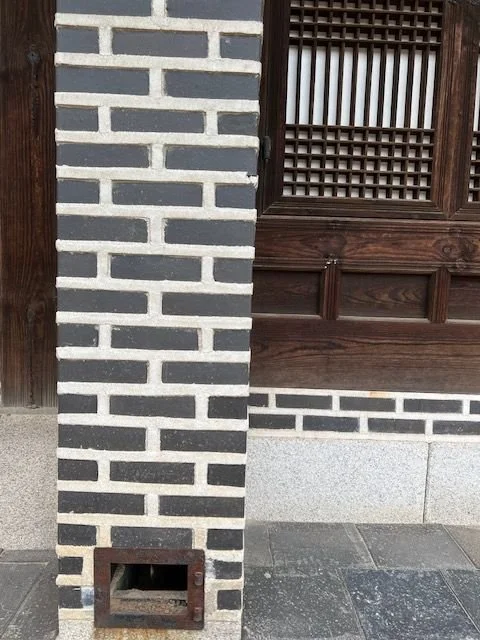 a traditional Korean chimney
