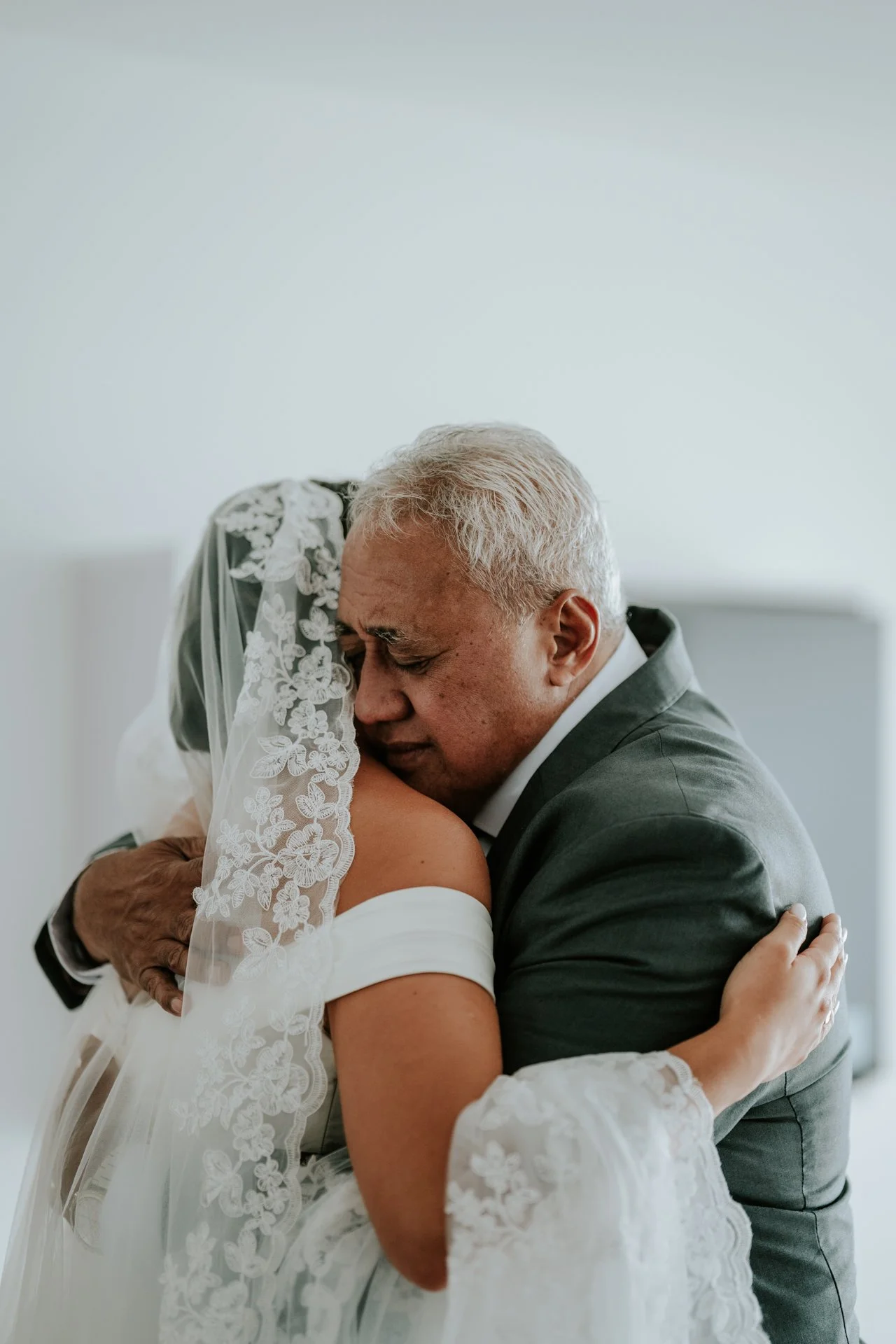 Lyka wedding pearl resort wedding fiji wedding-13.jpg