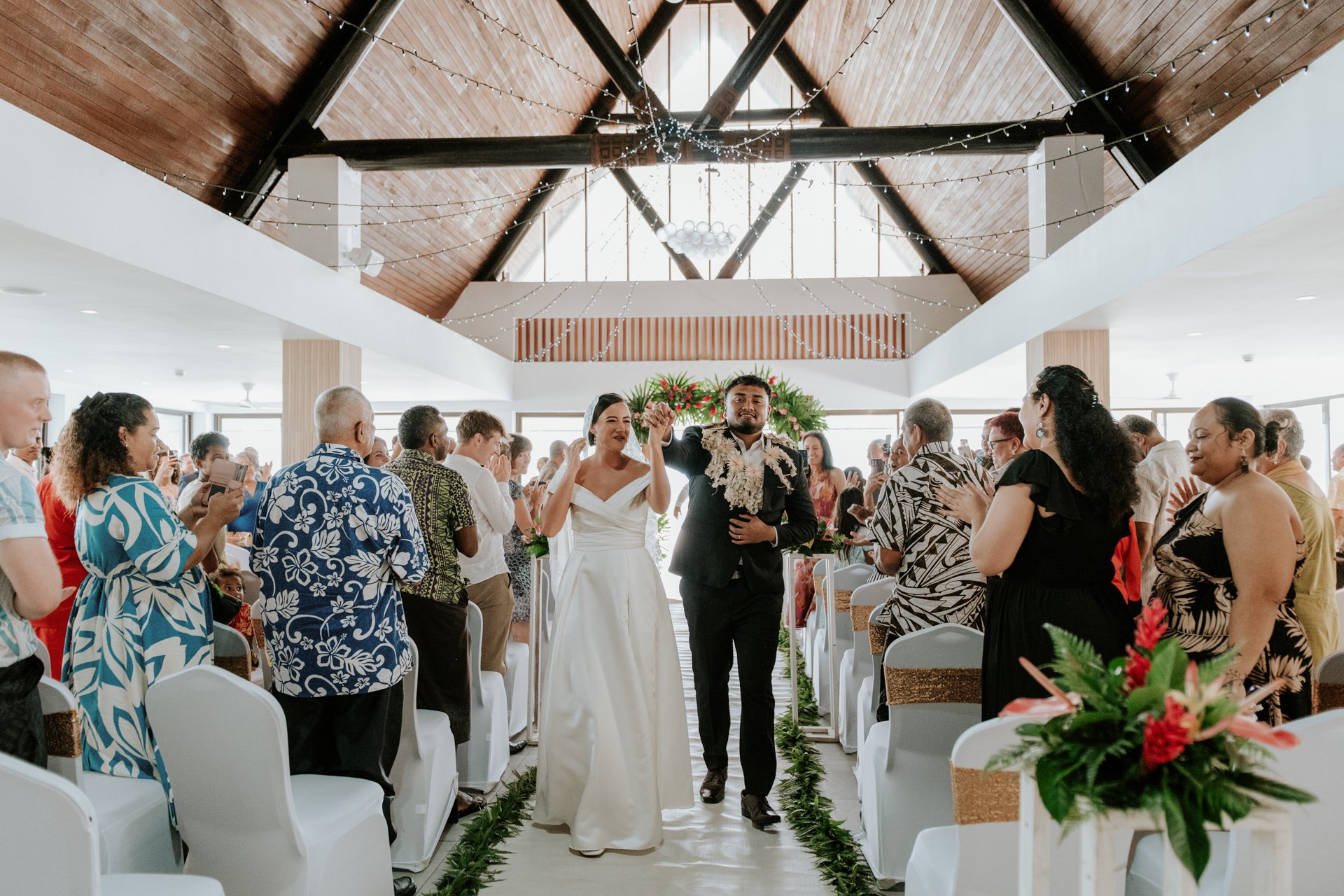 Lyka wedding pearl resort wedding fiji wedding-29.jpg