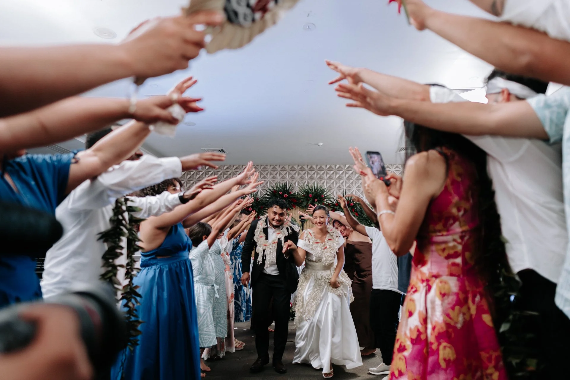 Lyka wedding pearl resort wedding fiji wedding-71.jpg