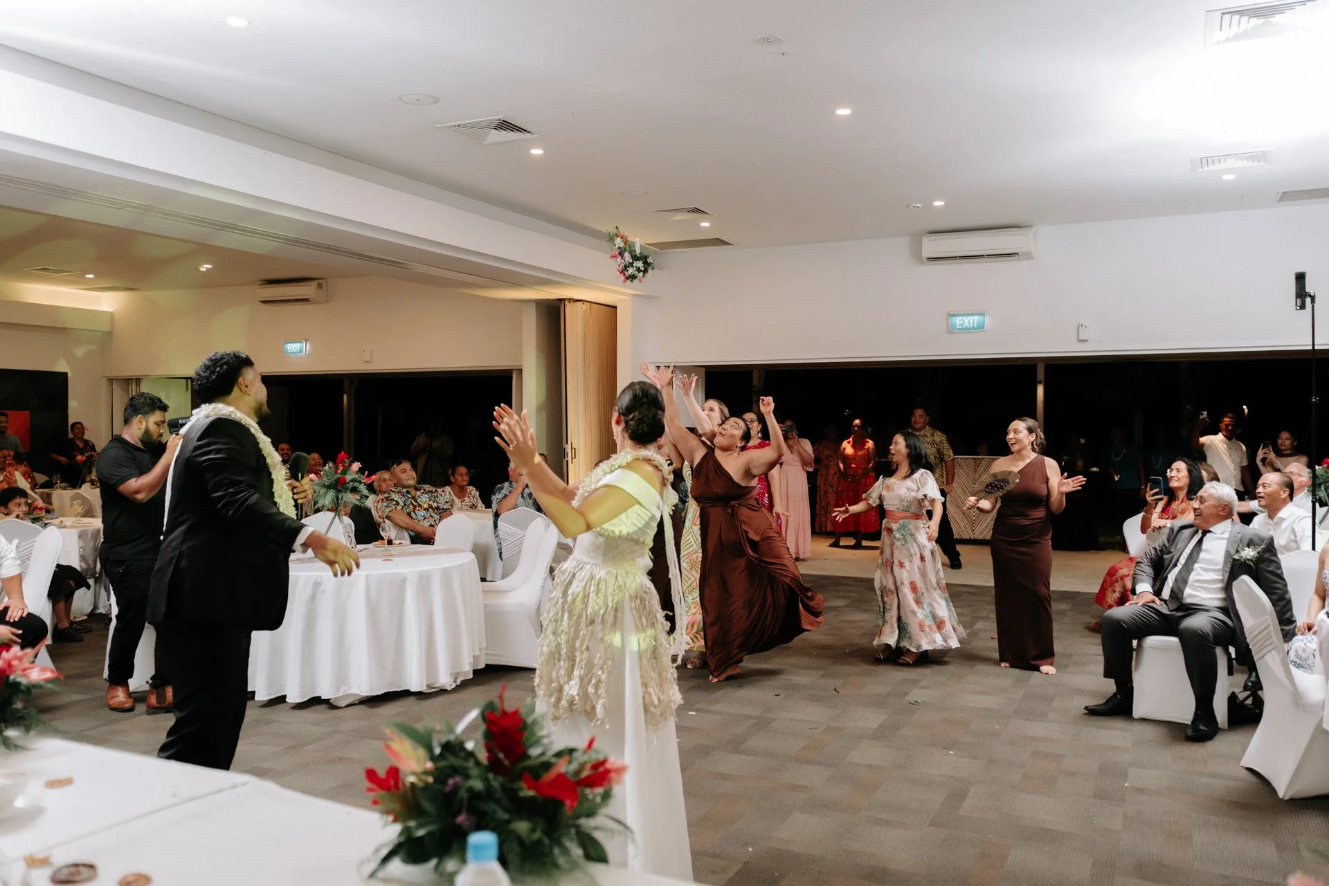 Lyka wedding pearl resort wedding fiji wedding-67.jpg