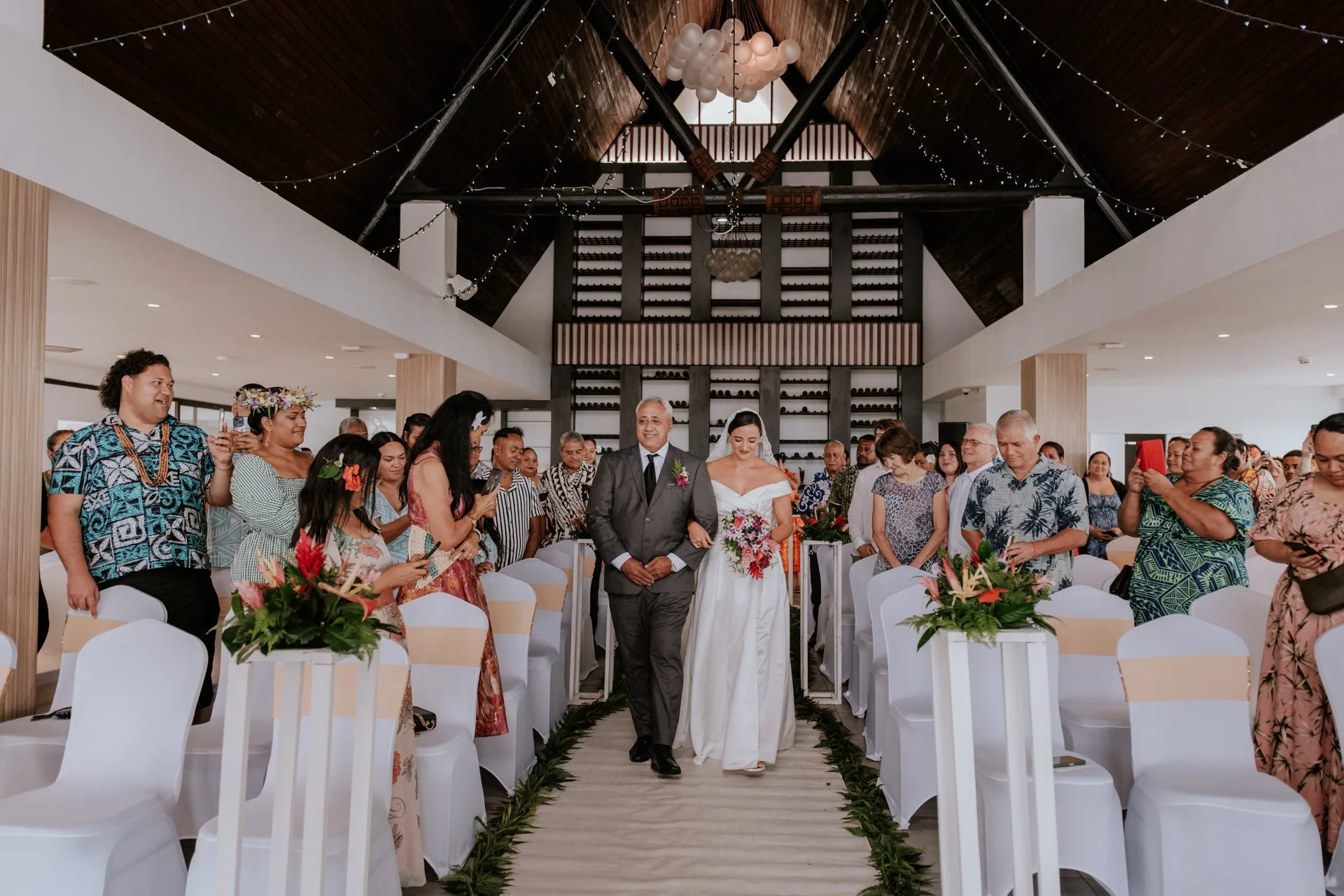 Lyka wedding pearl resort wedding fiji wedding-25.jpg