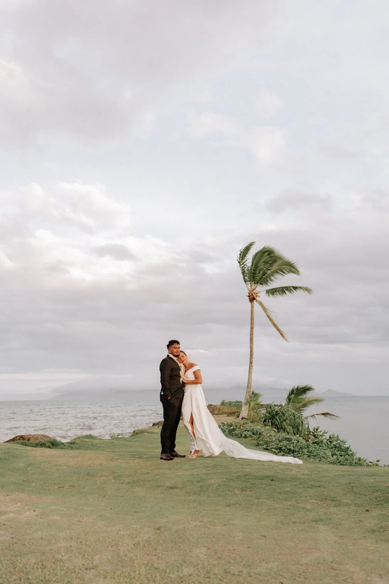 Lyka wedding pearl resort wedding fiji wedding-39.jpg