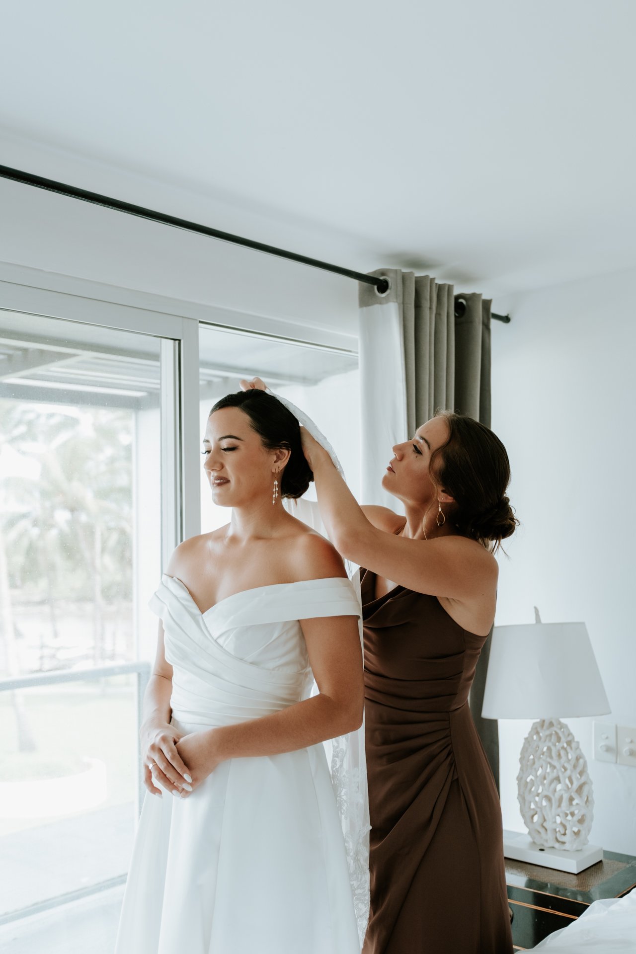 Lyka wedding pearl resort wedding fiji wedding-9.jpg