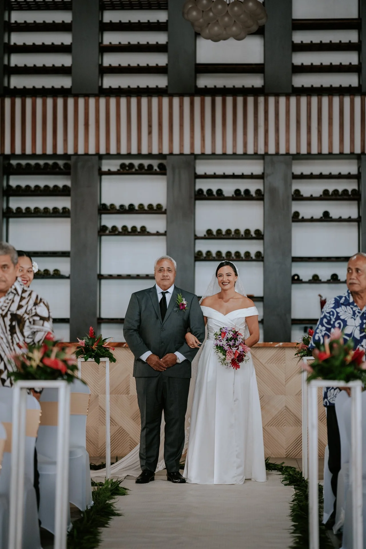 Lyka wedding pearl resort wedding fiji wedding-24.jpg