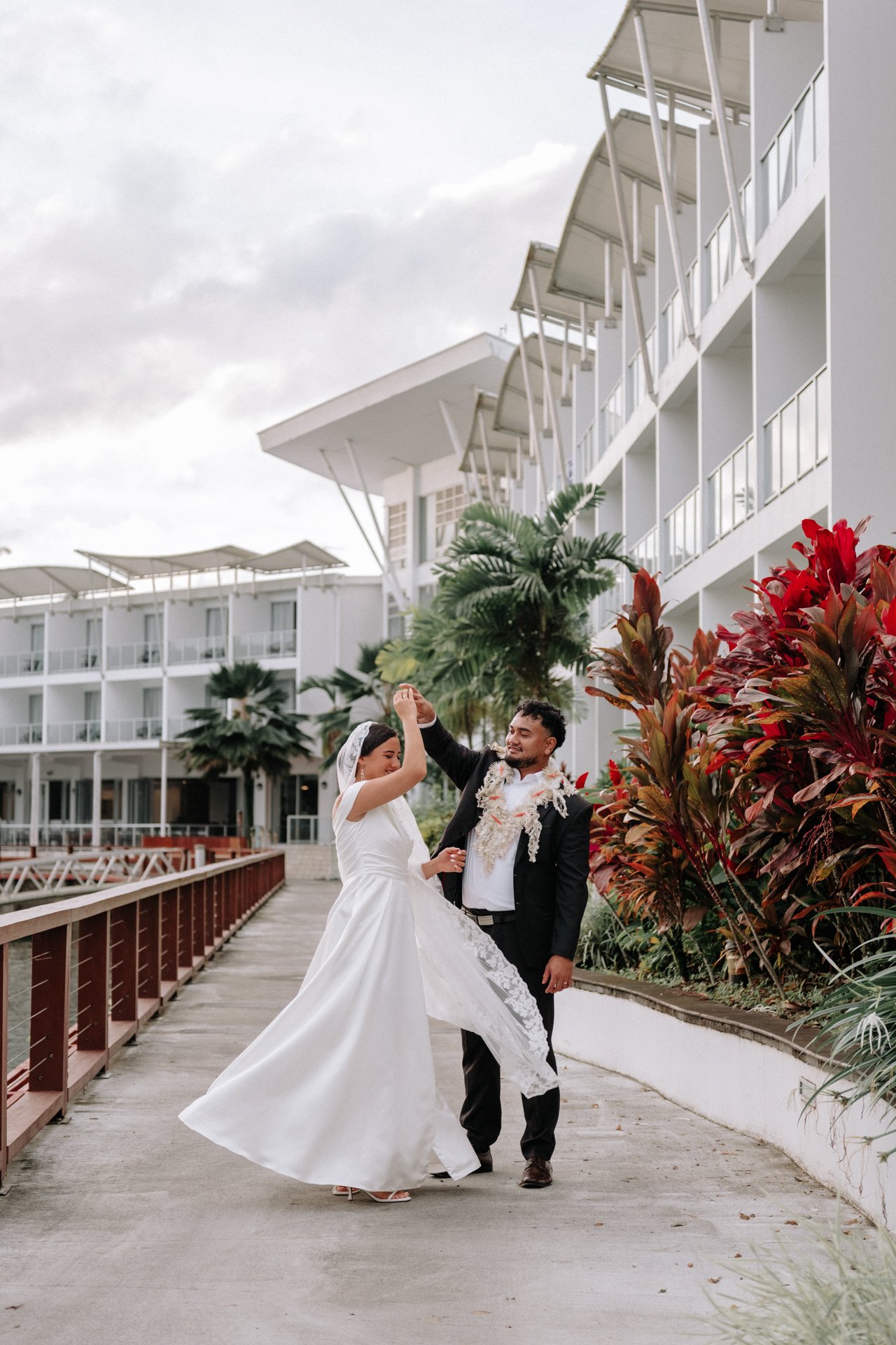 Lyka wedding pearl resort wedding fiji wedding-42.jpg
