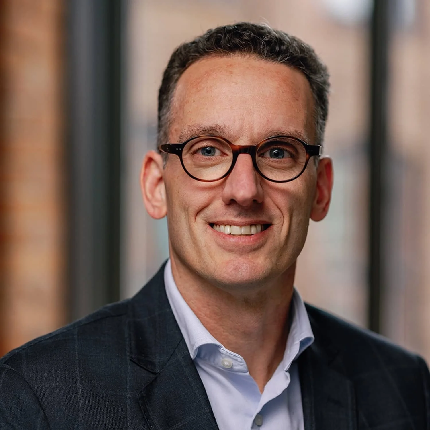 Makeup Artist Boston | Grooming | Hair | Headshots 