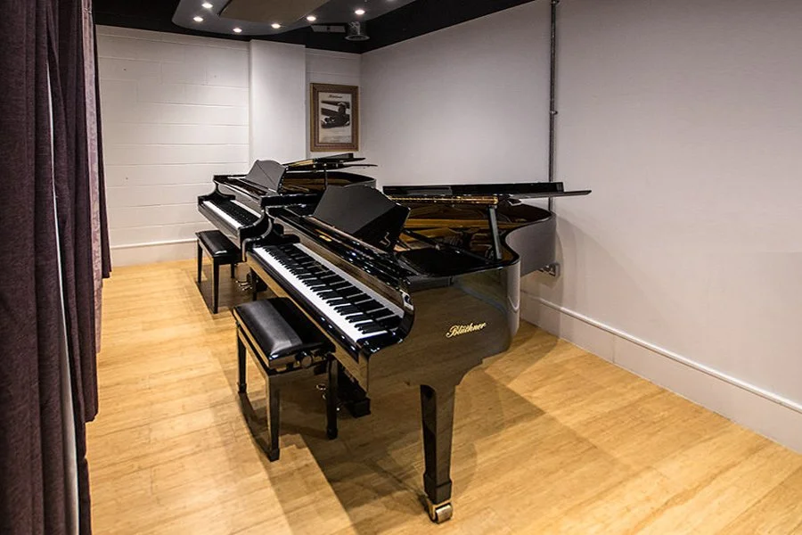 Studio 2