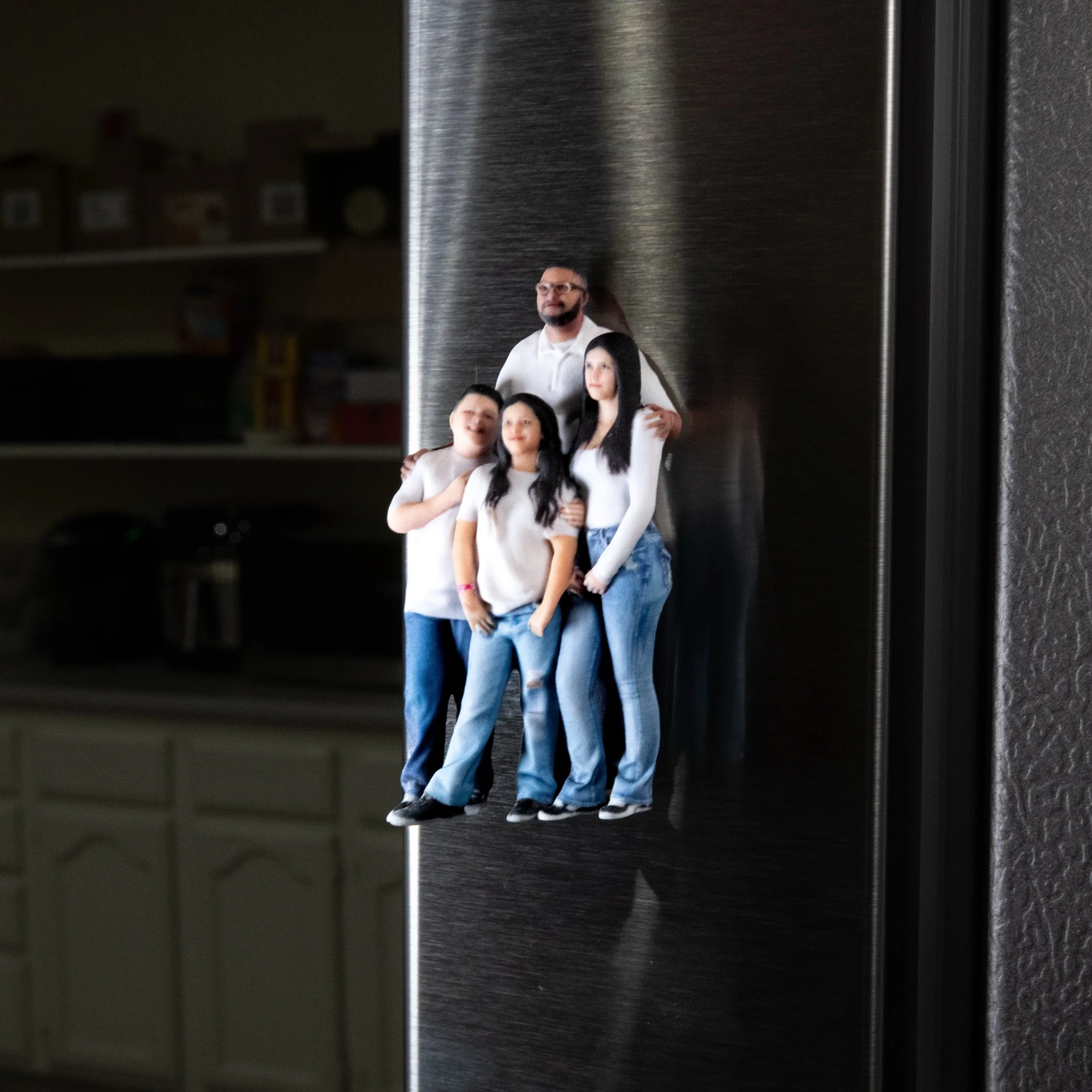 Tiny moments, made to last 🧊✨

From full figures to custom fridge magnets, we&rsquo;ve got sizes that fit perfectly into your everyday space.

Turn your favorite people into something you can see every day ❤️

DM us to book!

#MEin3D #3DPrint #Custo