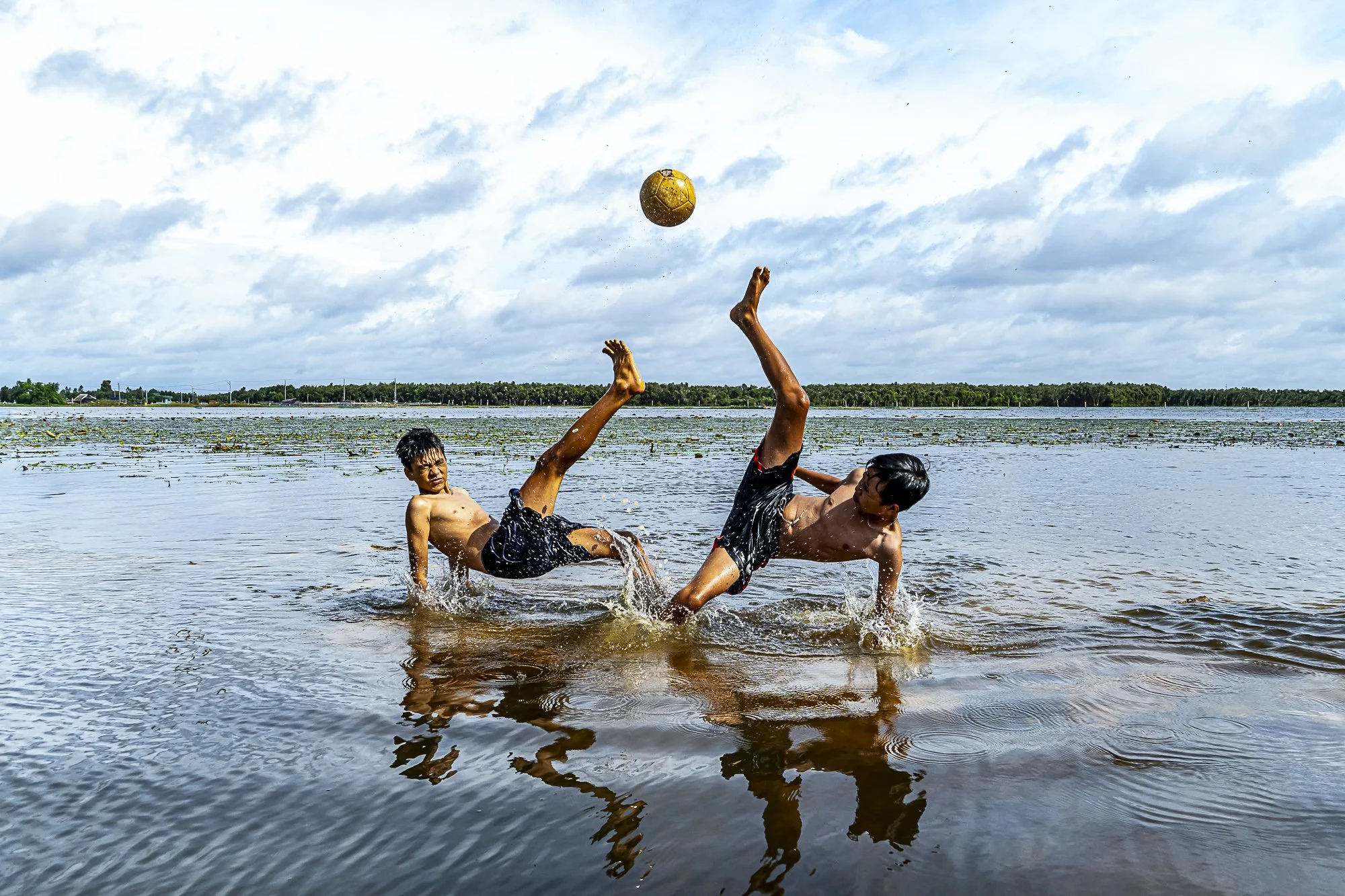 Where the River Plays_Hanh Tran_01-26_Assigned.jpg