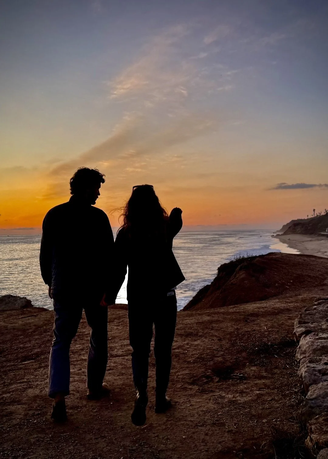 ROMANTIC SEASIDE WALK_Bill Horstick_04-26_Assigned.jpg