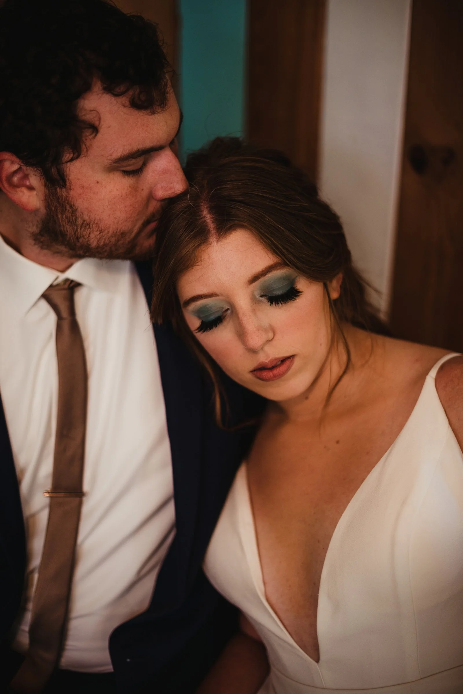 Wes-Anderson-Wedding-Grand-Rapids-Michigan-Wedding-Photographer-14.jpg