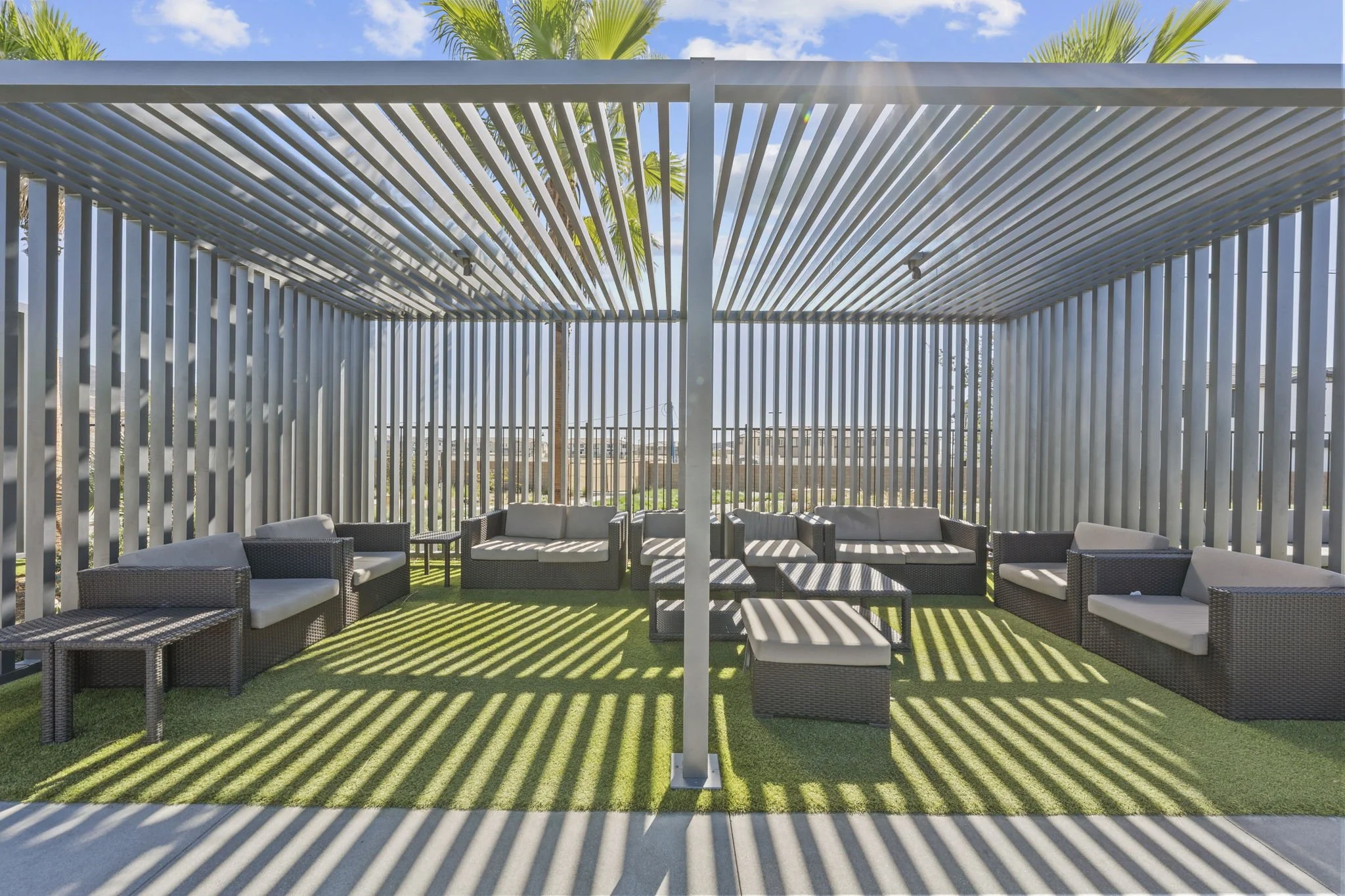 58-web-or-mls-33014-noir-ave.jpg