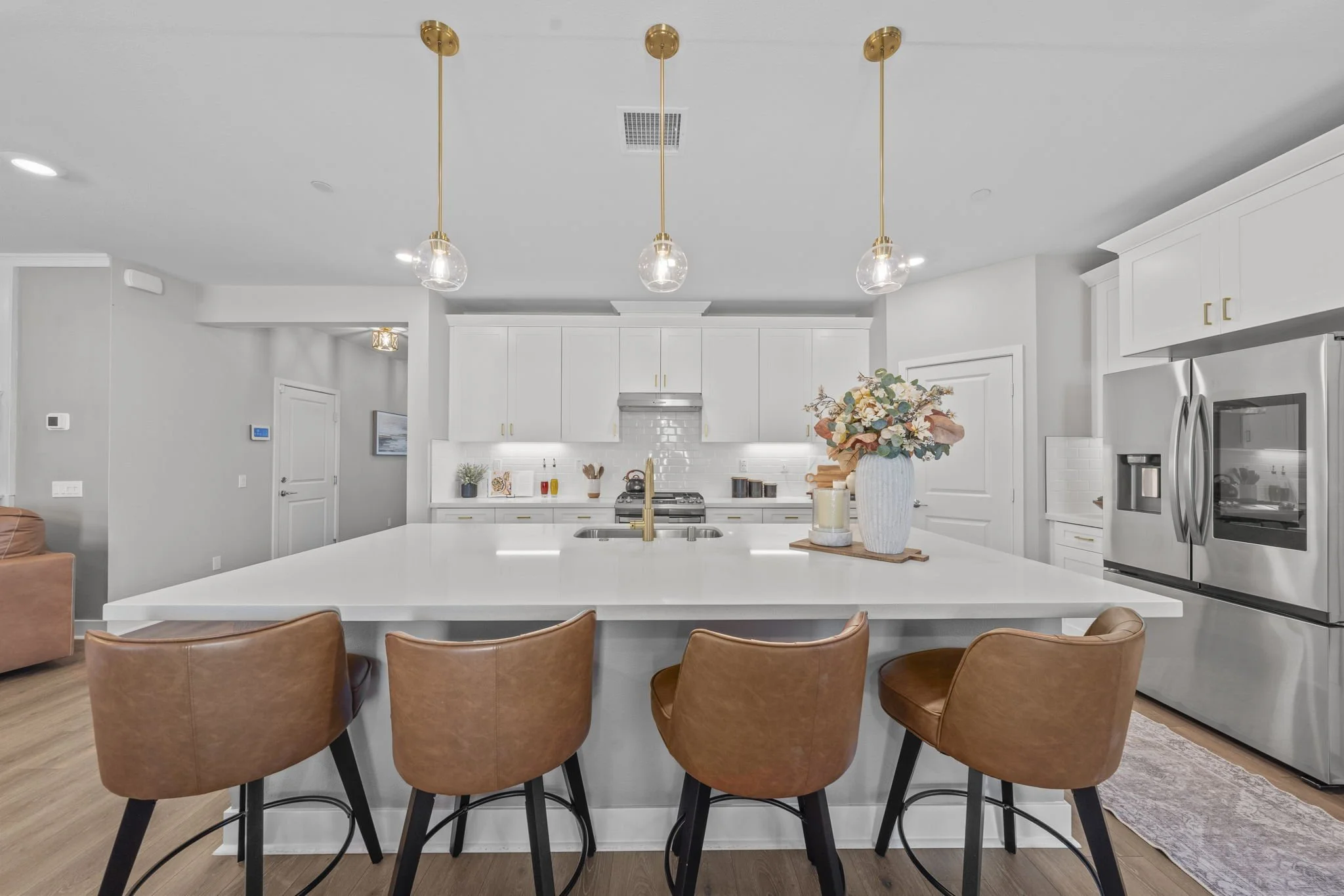 17-web-or-mls-33014-noir-ave.jpg