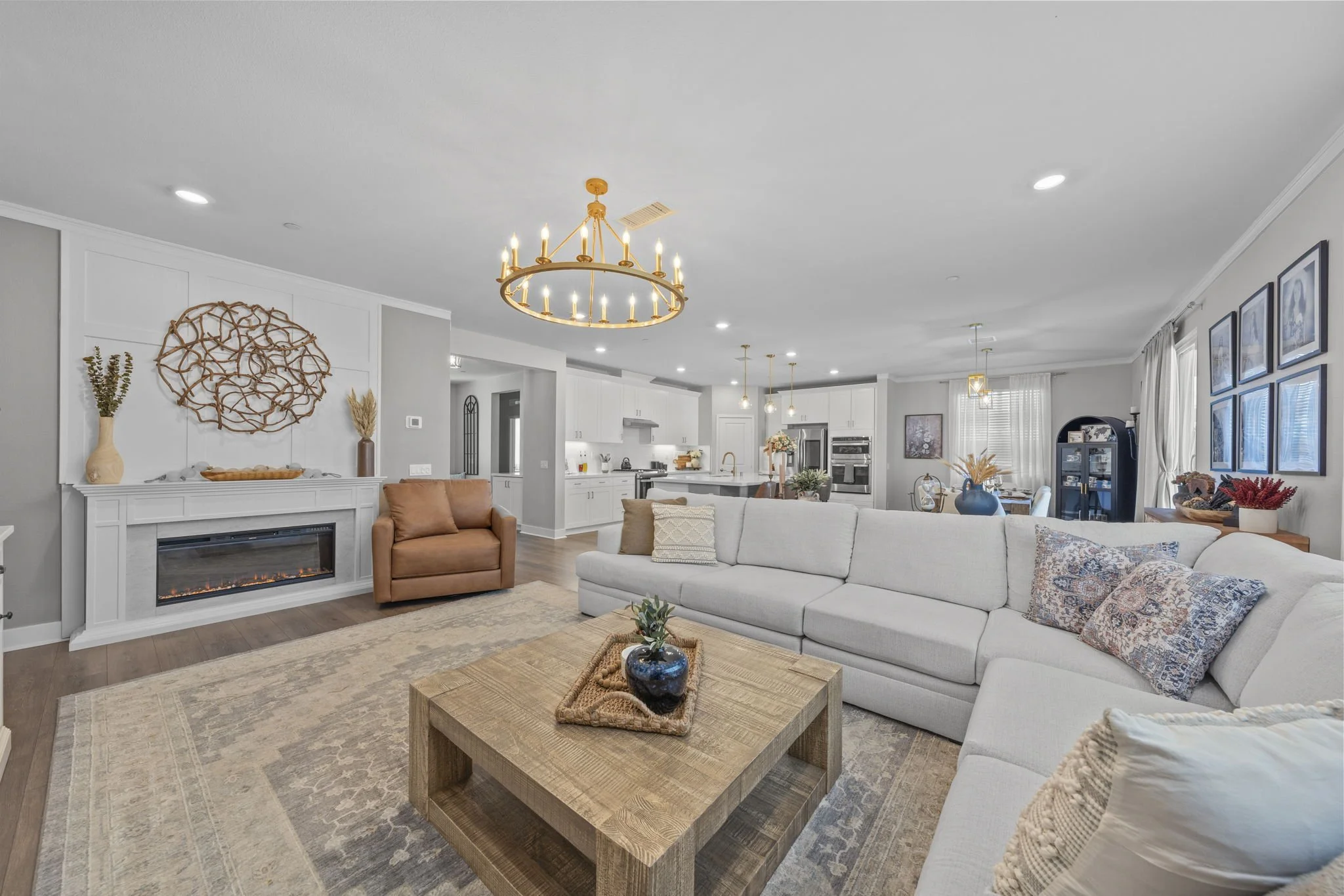 11-web-or-mls-33014-noir-ave.jpg