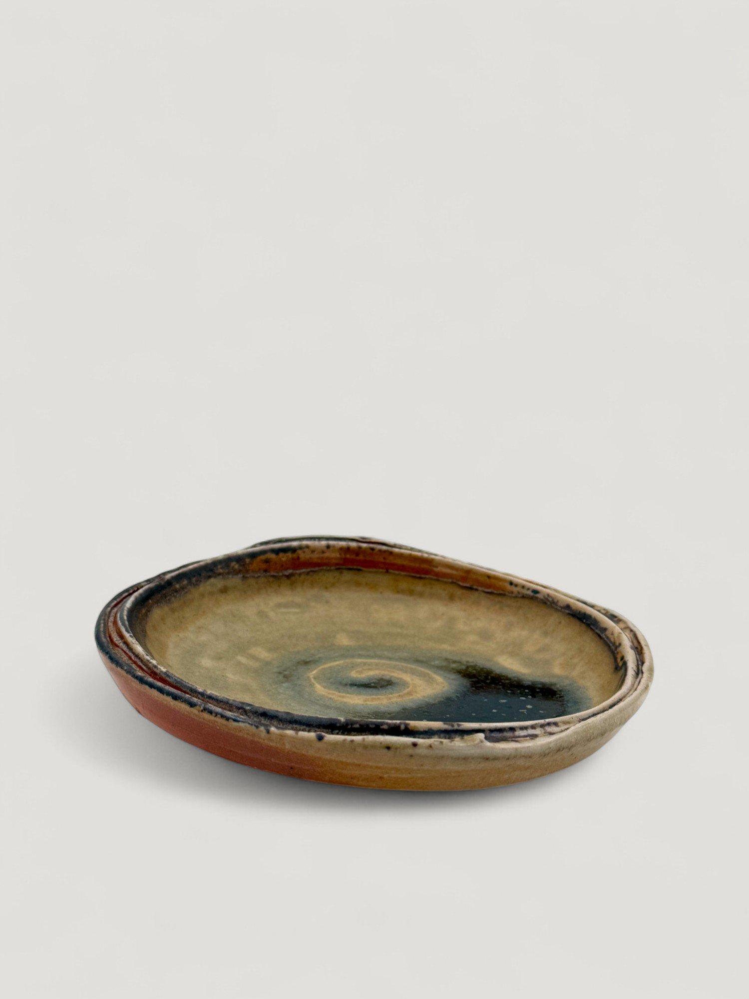 Venessa_Stelle_Skye_Woodfired_Ceramics_SmallDishes8.jpg