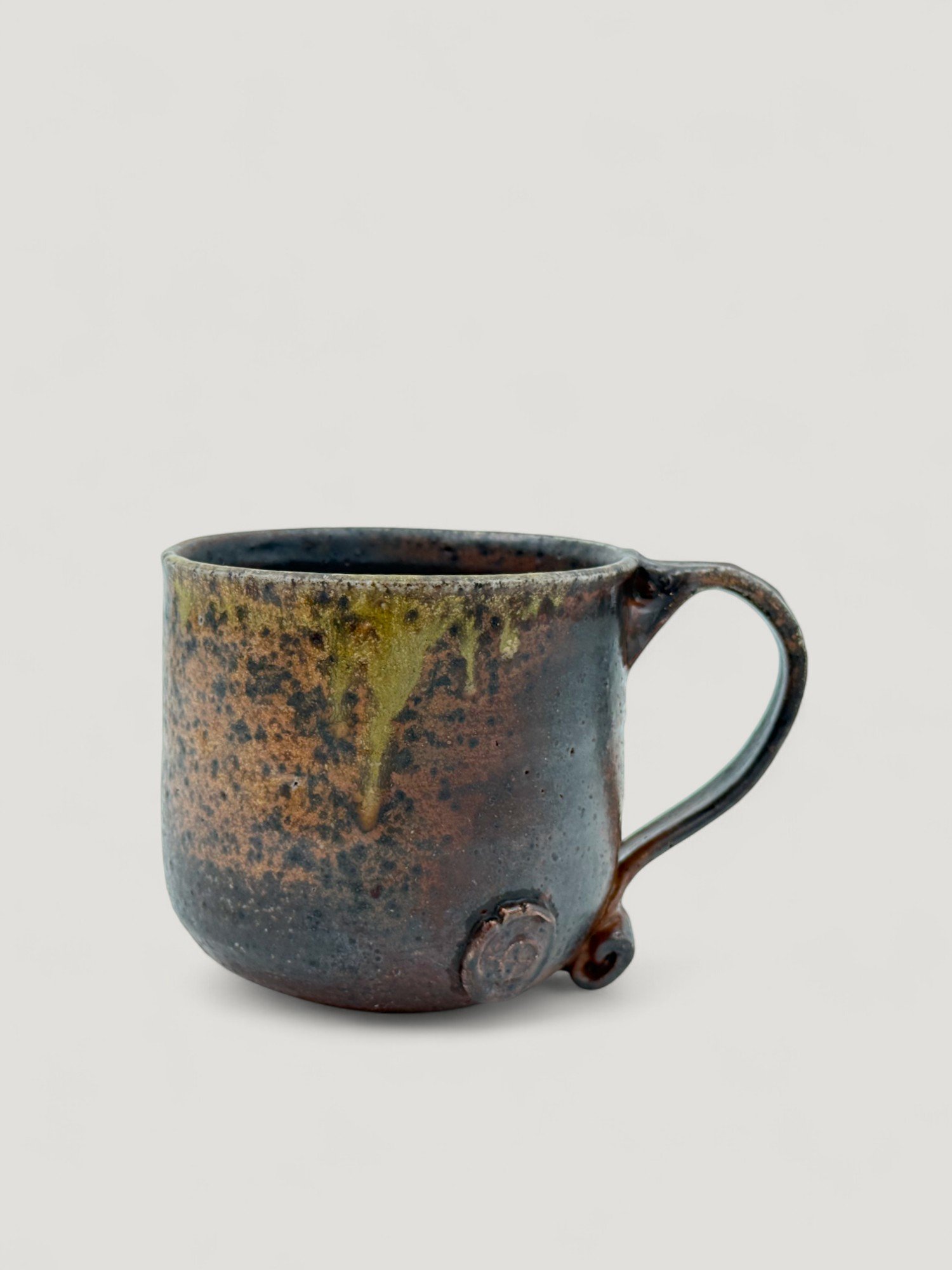 Venessa_Stelle_Skye_Woodfired_Ceramics_Mugs1.jpg