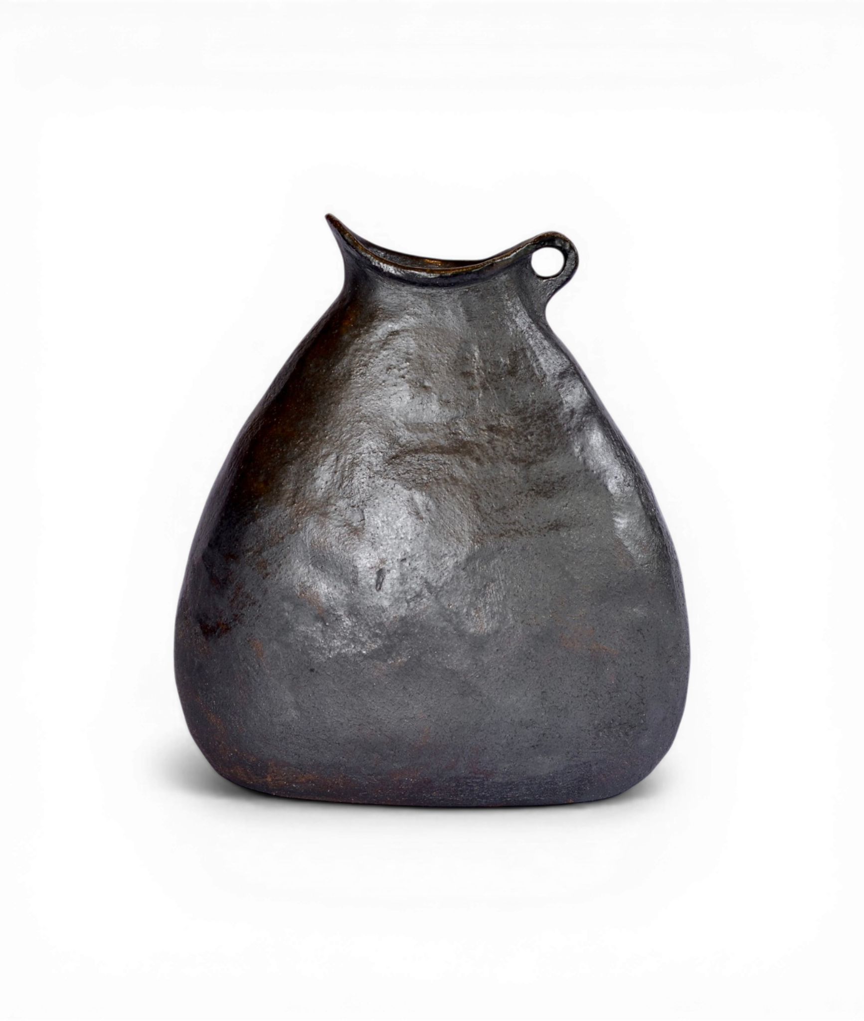 Venessa_Stella_Skye_Wood-fire_Ceramics_LargeVase30.png