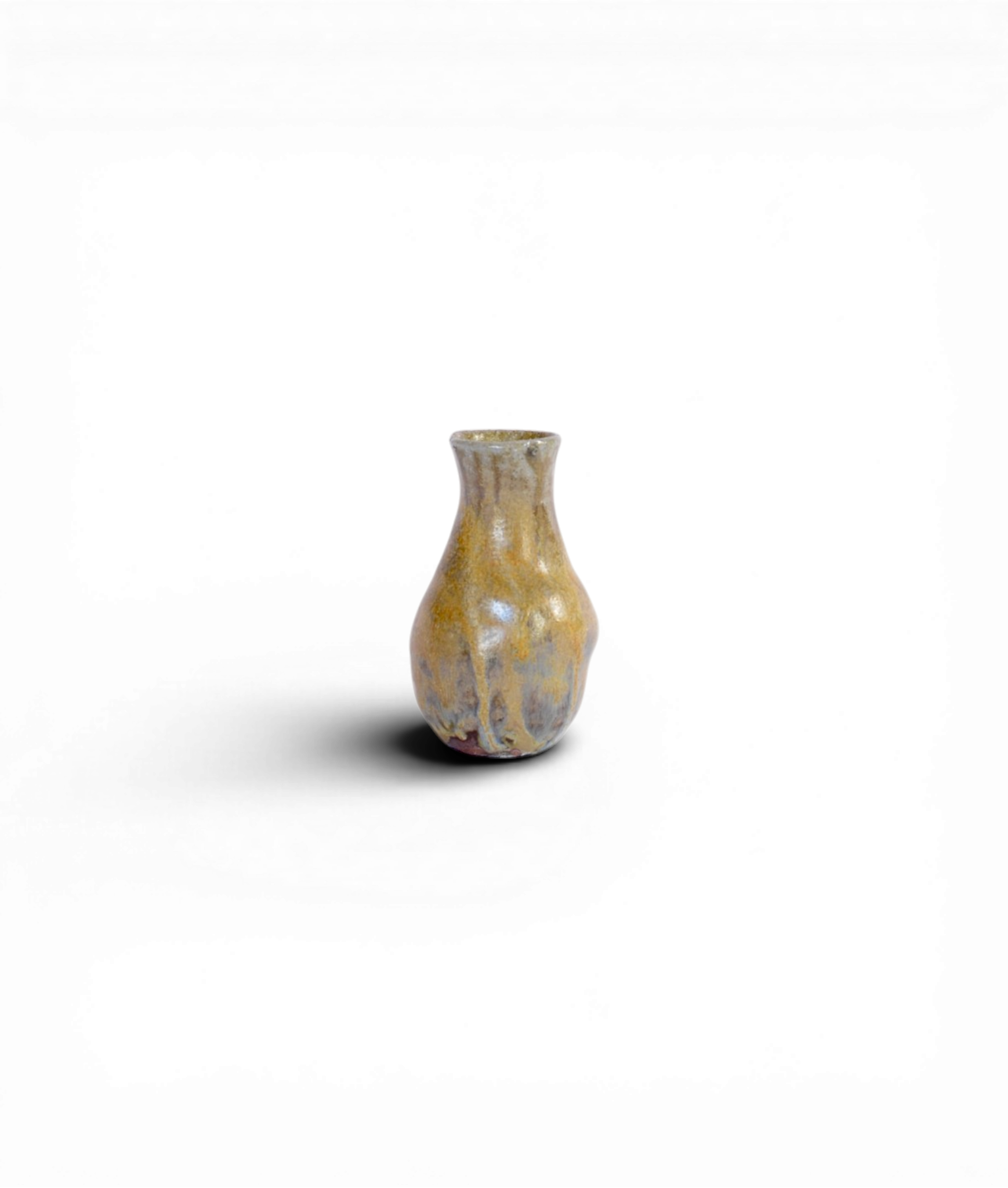 Venessa_Stella_Skye_Wood-fire_Ceramics_BudVase8.png