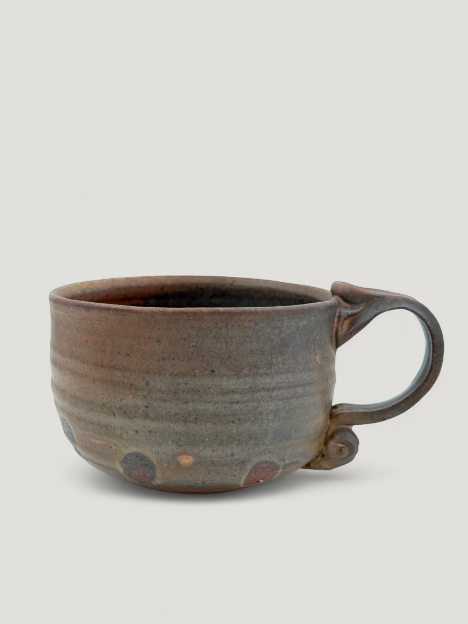 Venessa_Stelle_Skye_Woodfired_Ceramics_Mugs11.jpg