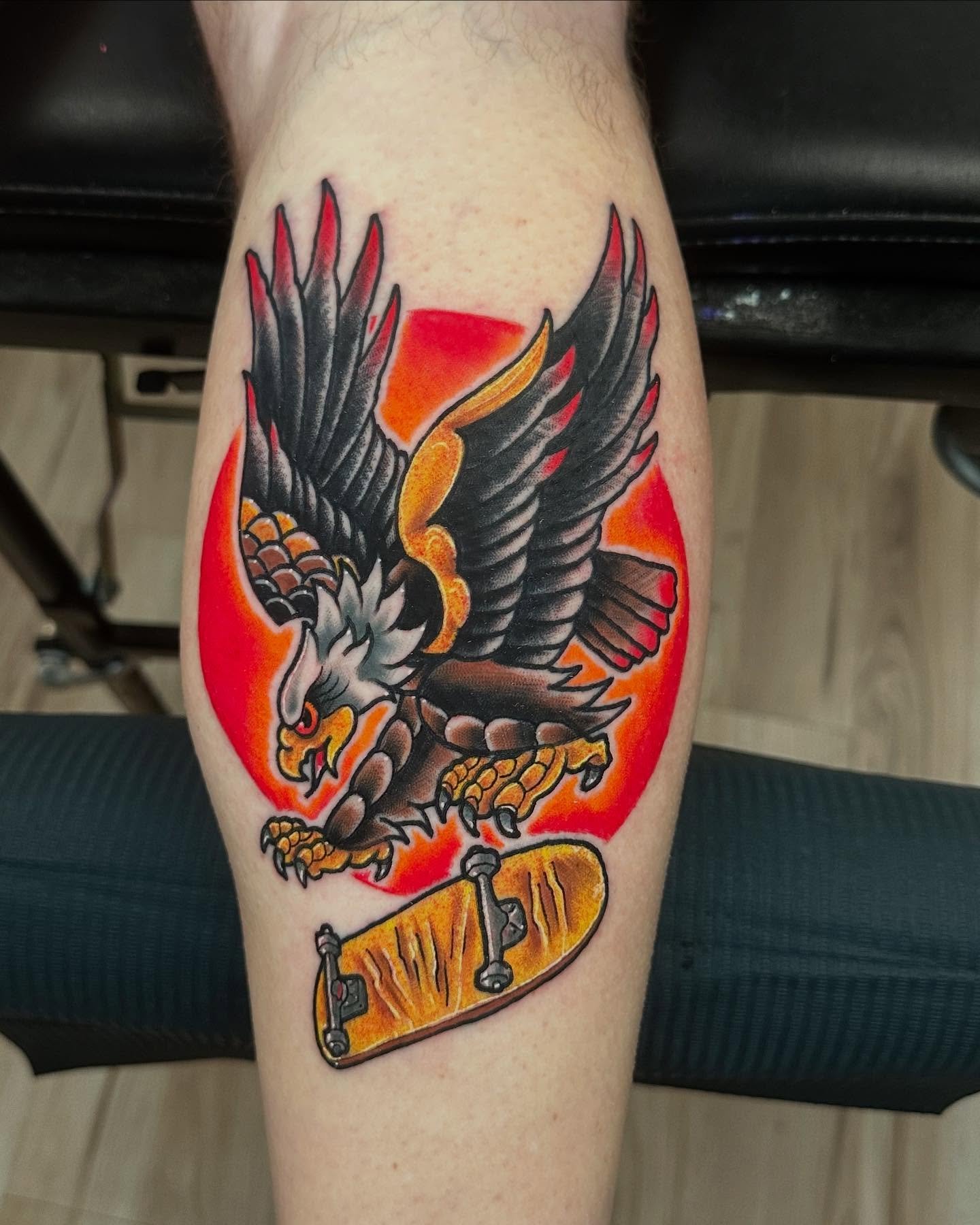 Had a blast today. Got to tattoo this freedom chicken shredding the gnar, on @t3hbigburl  The man with the second best treflipped this side of the Mississippi. Also had the chance to add this rose and dagger to a regular. Done with @familytraditionsu