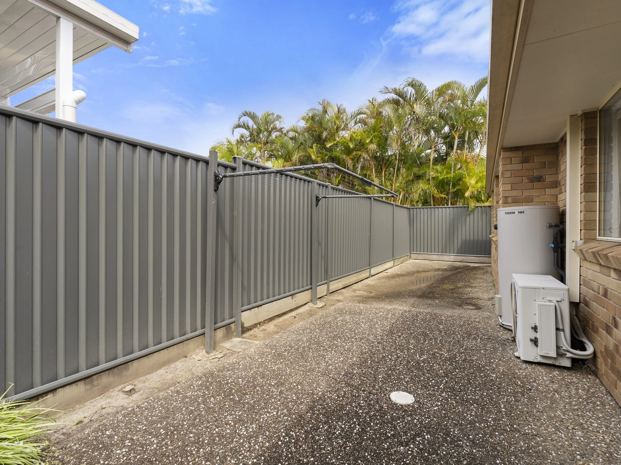 012_Open2view_ID975477-2_2_Honeymyrtle_Drive.jpg