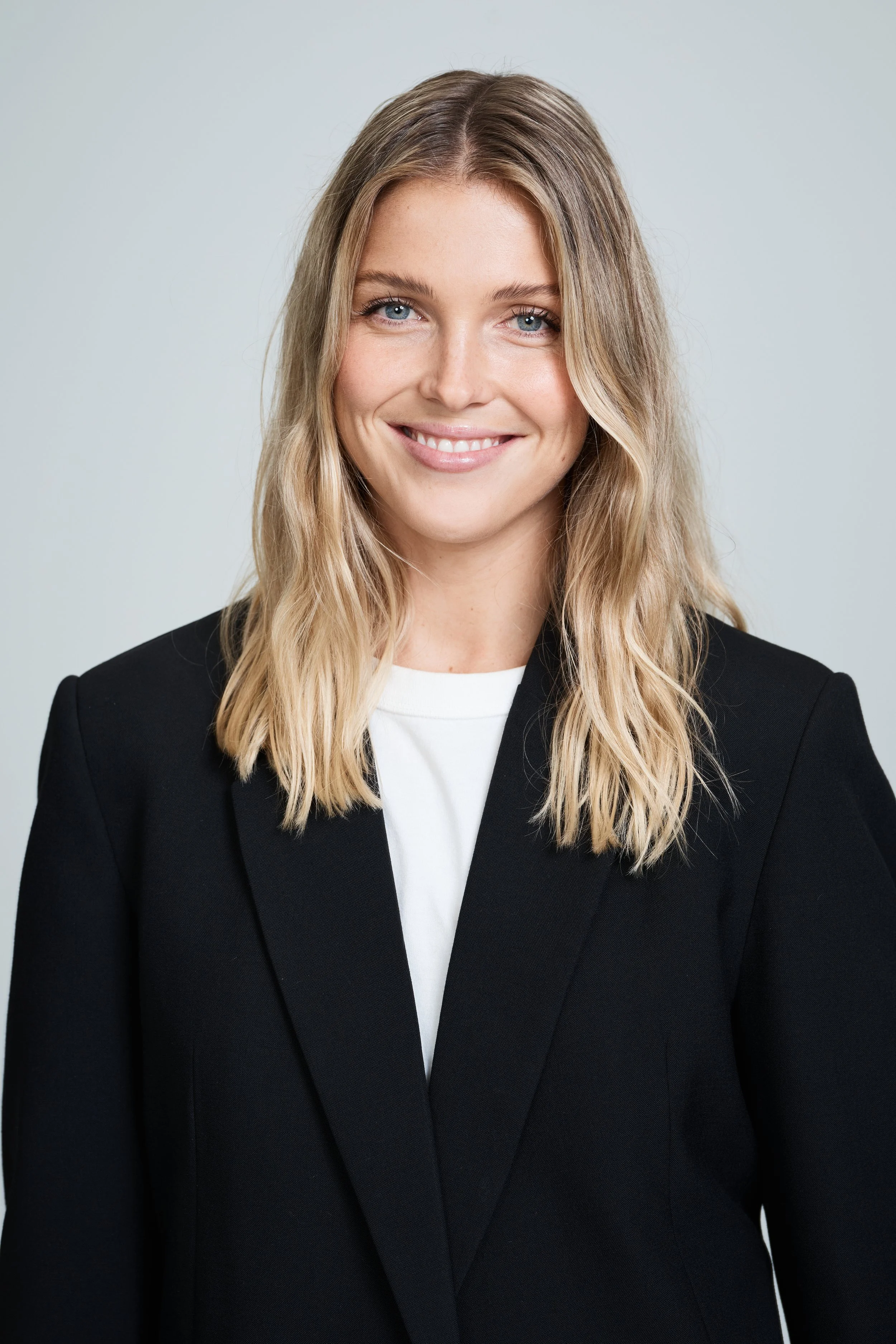 41_CASSIE JAMES_210419_PE_STAFF_2183.jpg