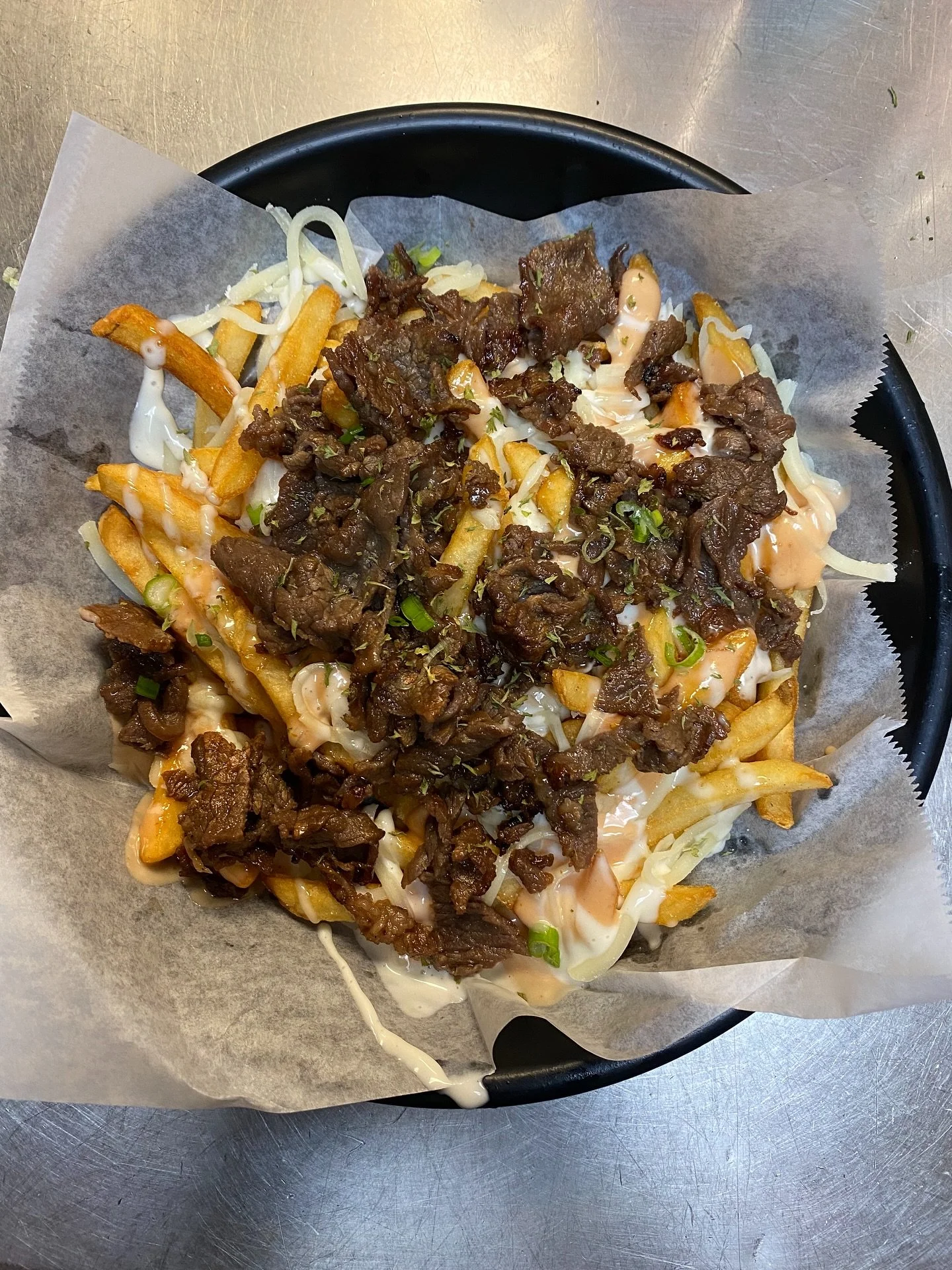 🔥 Bulgogi Fries 🔥
Crispy golden fries topped with our house sauce, melted shredded cheese, and our signature juicy bulgogi! 🤤
The perfect combo of sweet and savory flavors &mdash; ideal as an appetizer or the ultimate drinking snack 🍟🍺

#Bulgogi