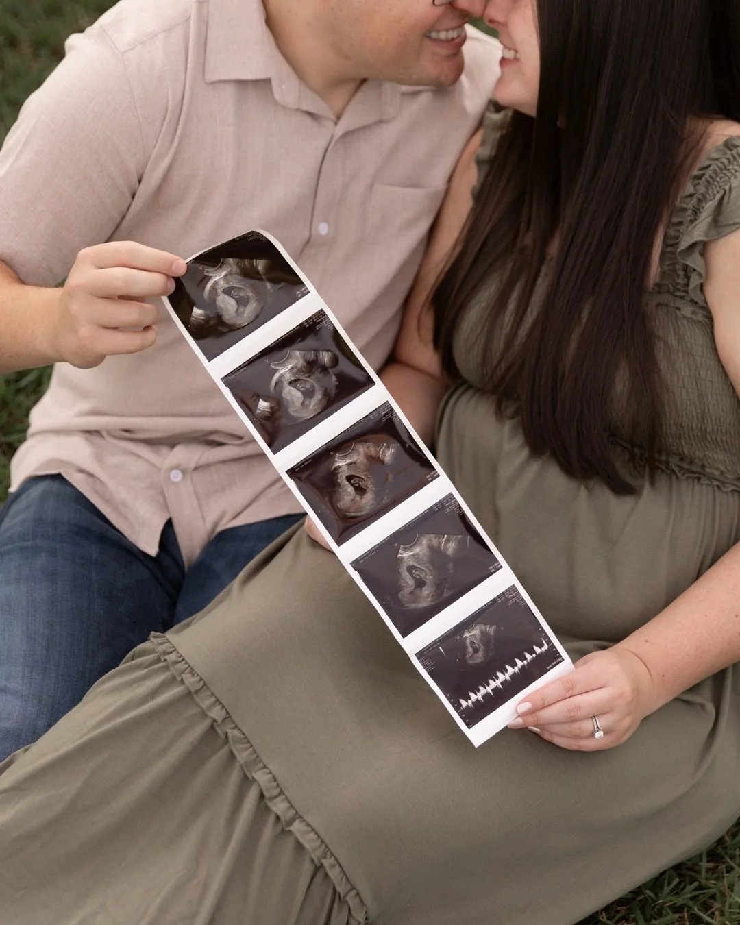 The A&rsquo;s are expecting their first baby! 🍼Though this was my first time meeting them, their excitement about their baby and their love for one another shone through so brightly! They are going to be amazing parents and I&rsquo;m so thankful to 