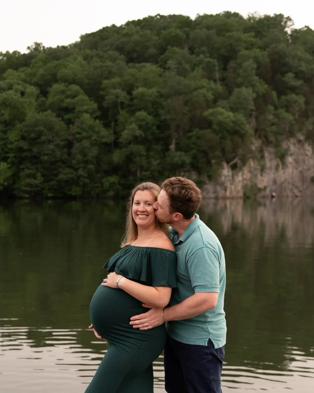 So incredible late on positing this session but the R&rsquo;s have since welcomed their sweet baby girl into the world! 💕 Shooting with them and hearing about their international love story was so sweet and watching how excited they are for the litt