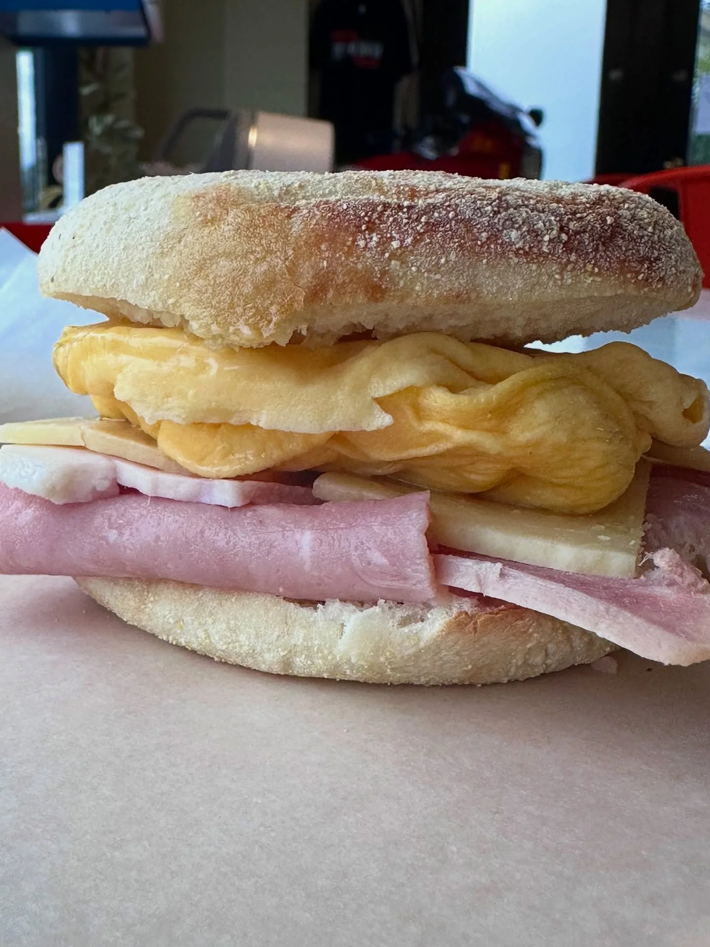 Egg and Hammy Sammy ftw.  Come get breakfast. 

Cage free!

#seattlebreakfastsandwich #seattlebreakfast