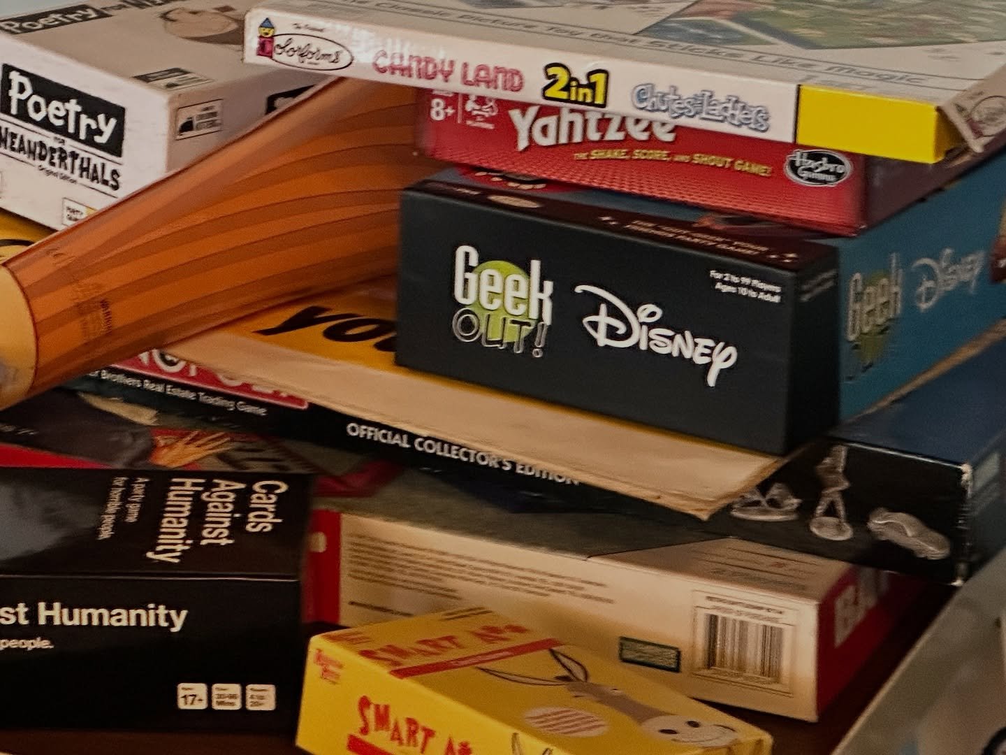 Pumpkin spice and custard tarts + board games = cozy. 

#familyfunseattle #thingstodoinseattletoday