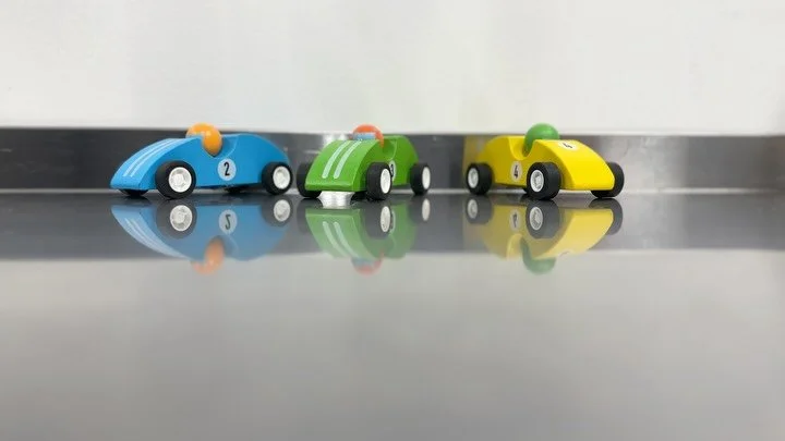 Love these little race cars from @jrctoys - stay tuned for #holiday versions 🌲 🧑&zwj;🎄 

#seattlekids