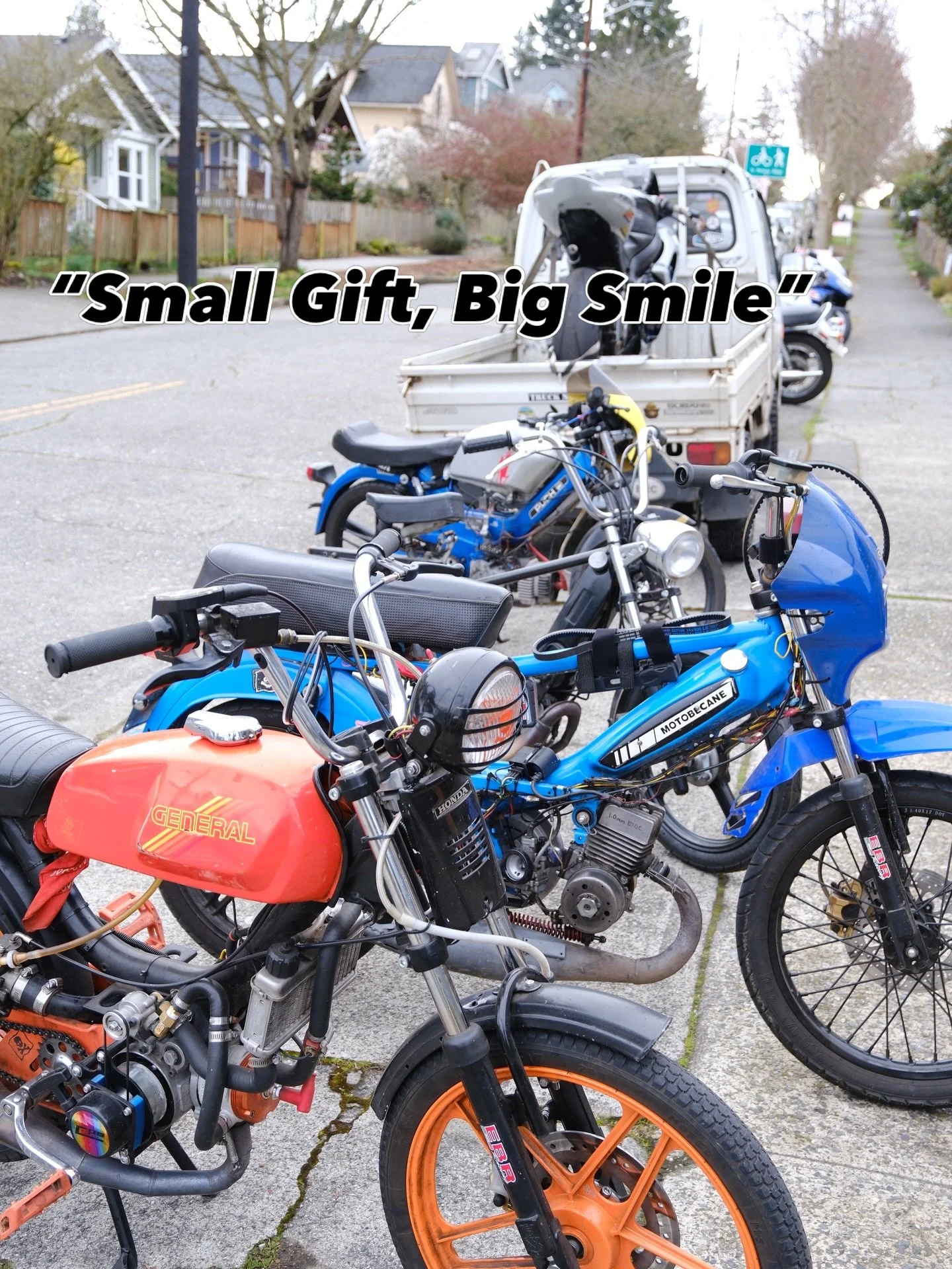 Motos of all sizes last night - thanks @mosquitofleetseattle for coming out!

#moped #mopedsofinsta #kawasakikz650 #hondacb