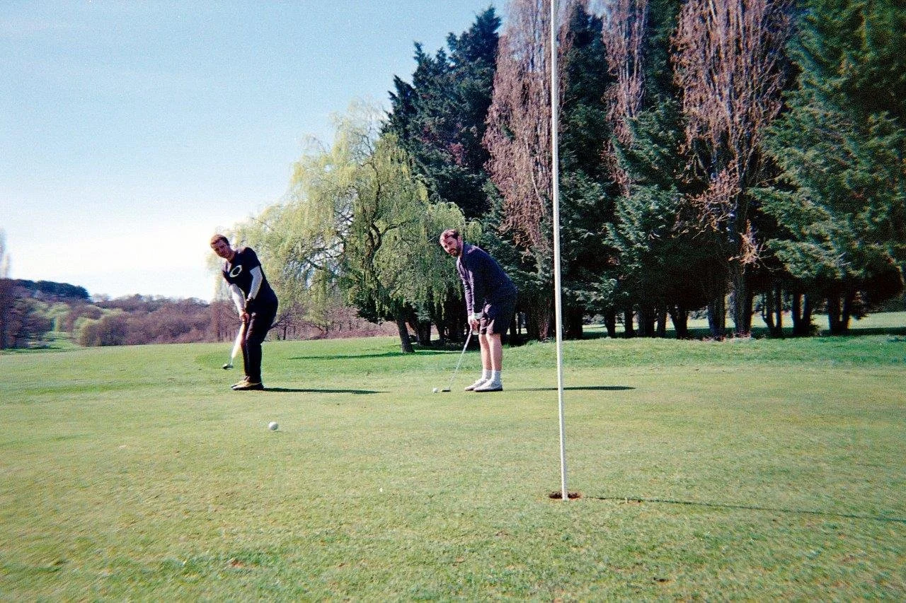 The Best Places to Play Golf in West London Without a Membership