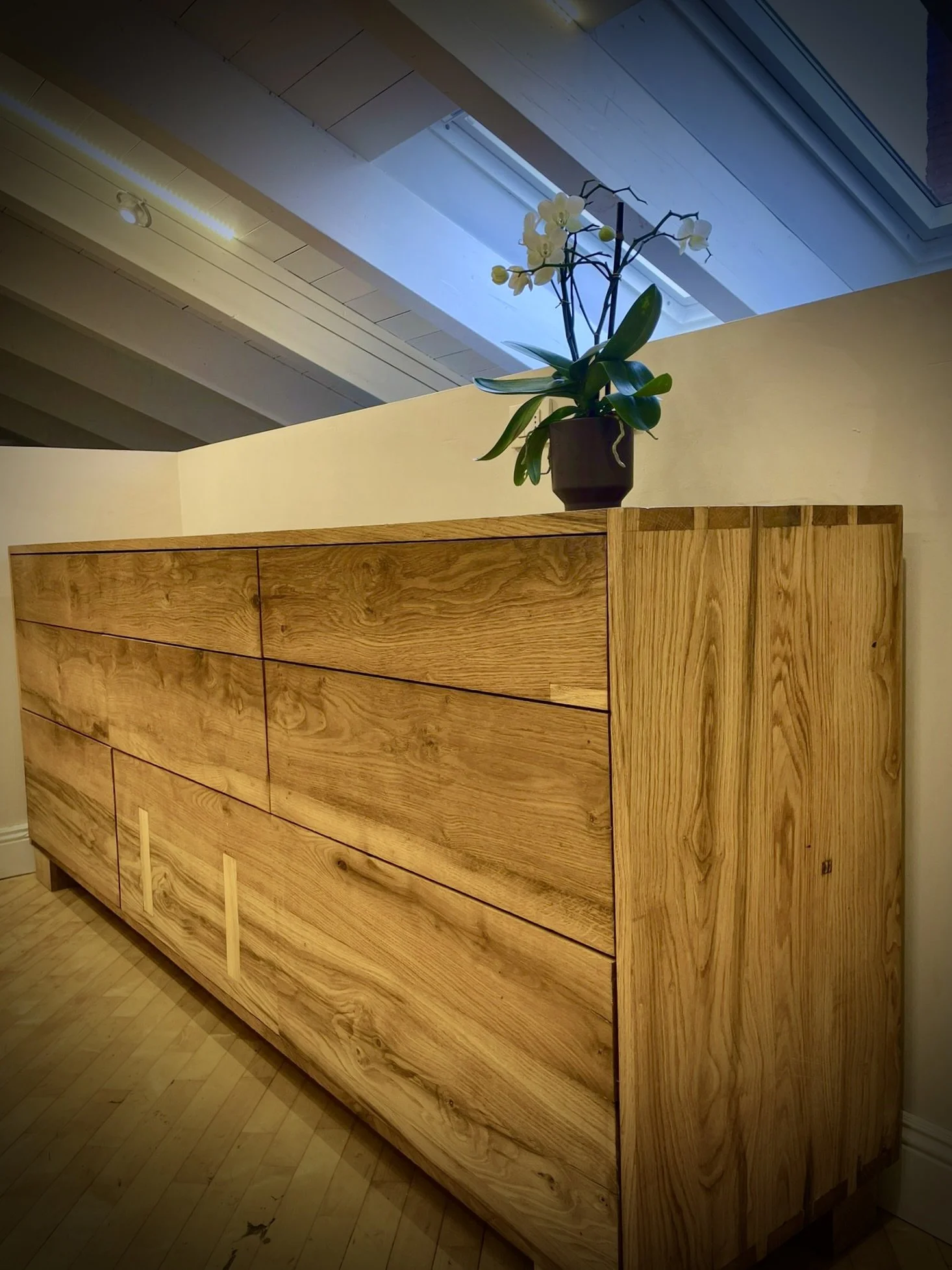 Dovetail joint rovere oak flush smooth