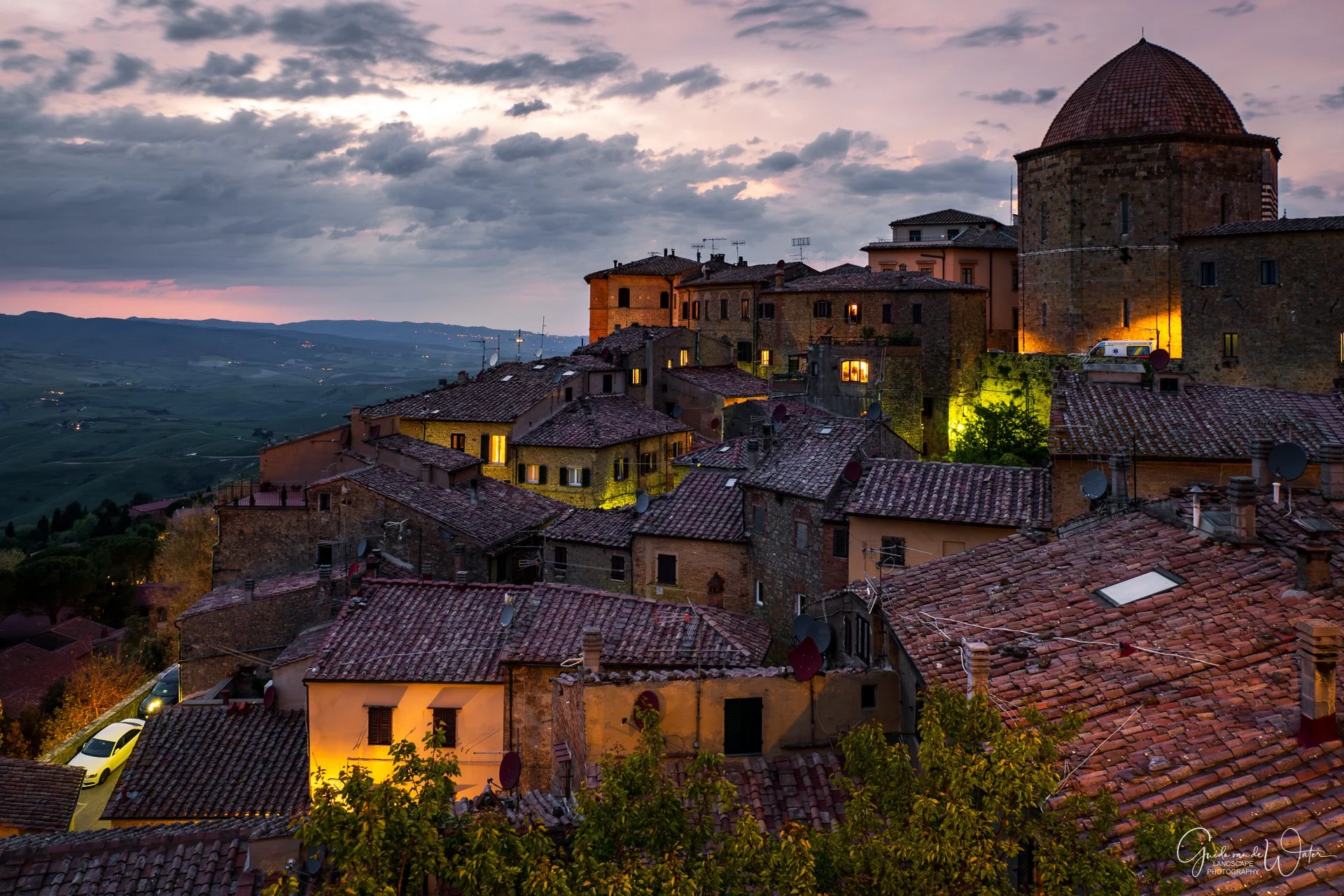 Fine art print - Volterra at night