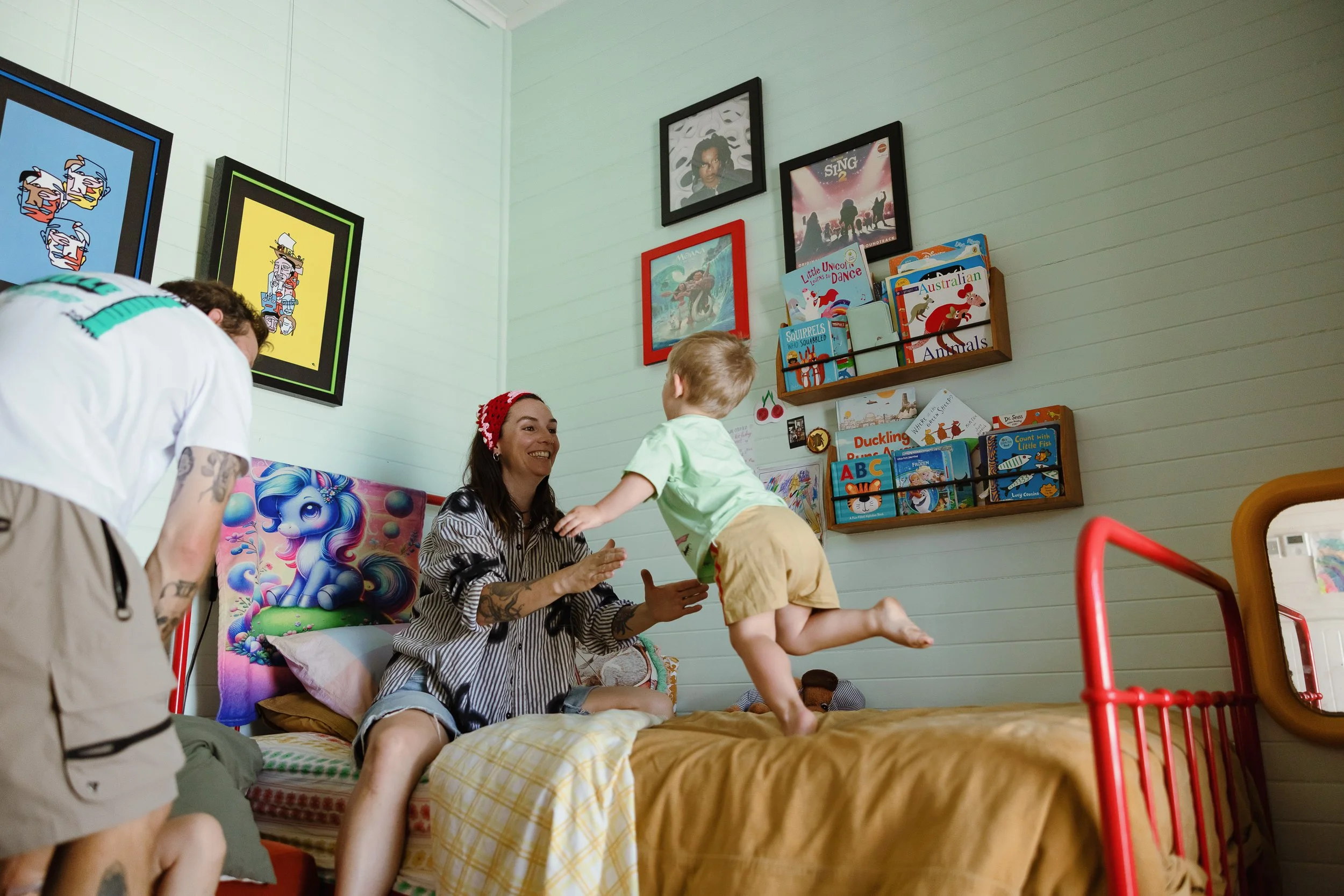 Newcastle in-home documentary family photographer captures the Woollam family at home