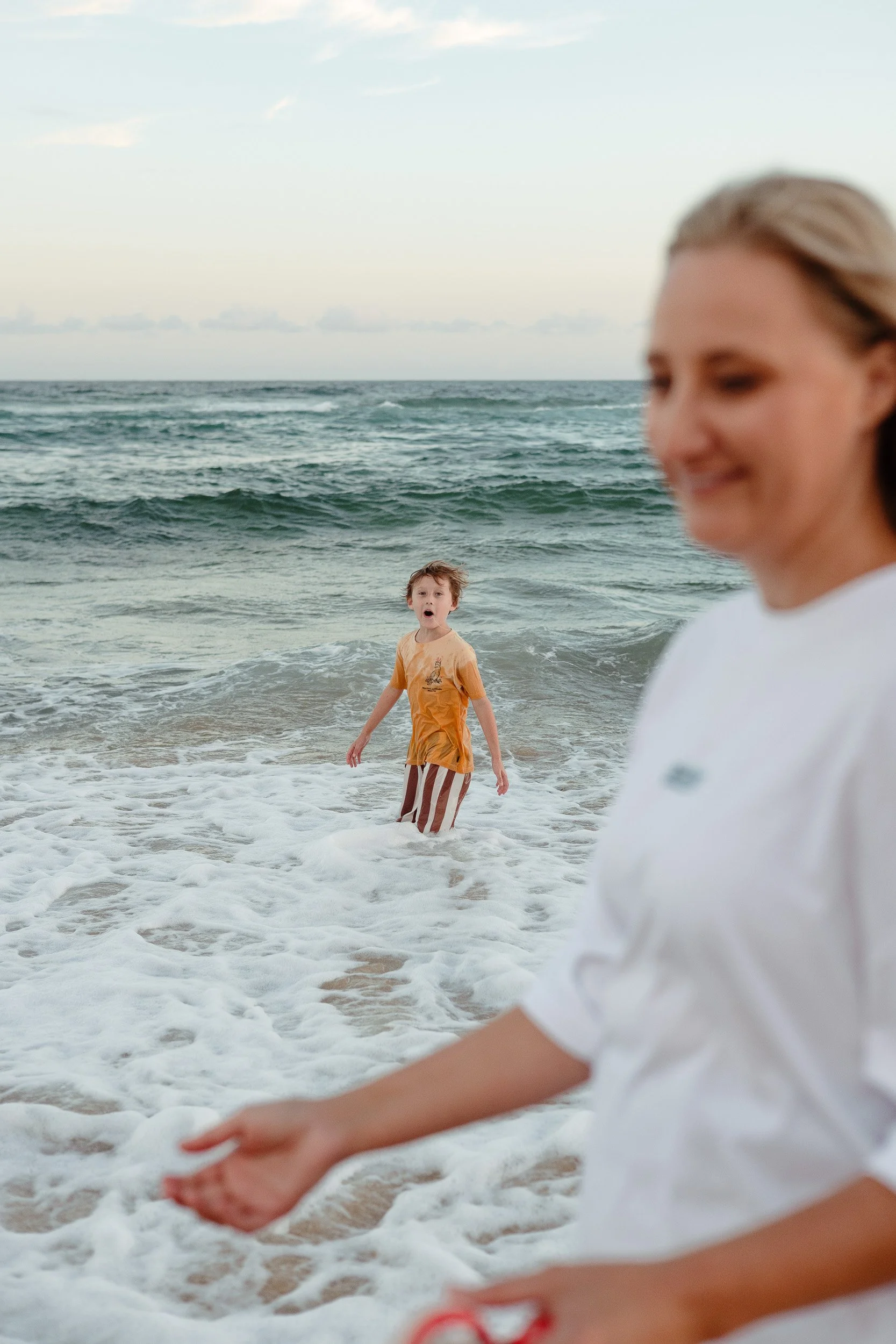 Heartfelt family moments at Merewether Beach Newcastle NSW by Daina Marie Photography