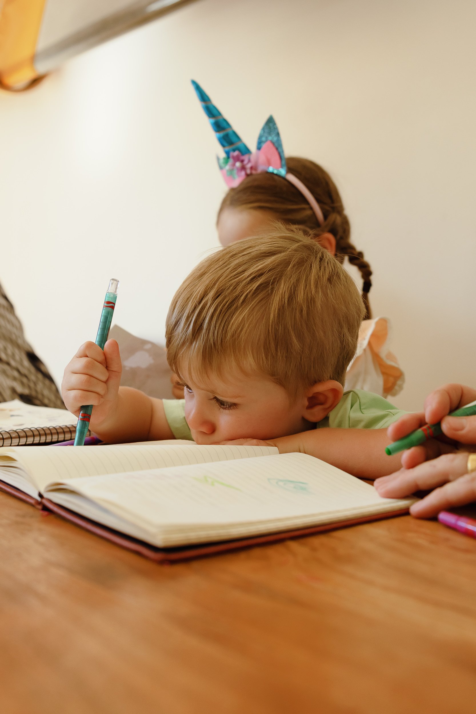 Newcastle in-home documentary family photographer captures the Woollam family at home