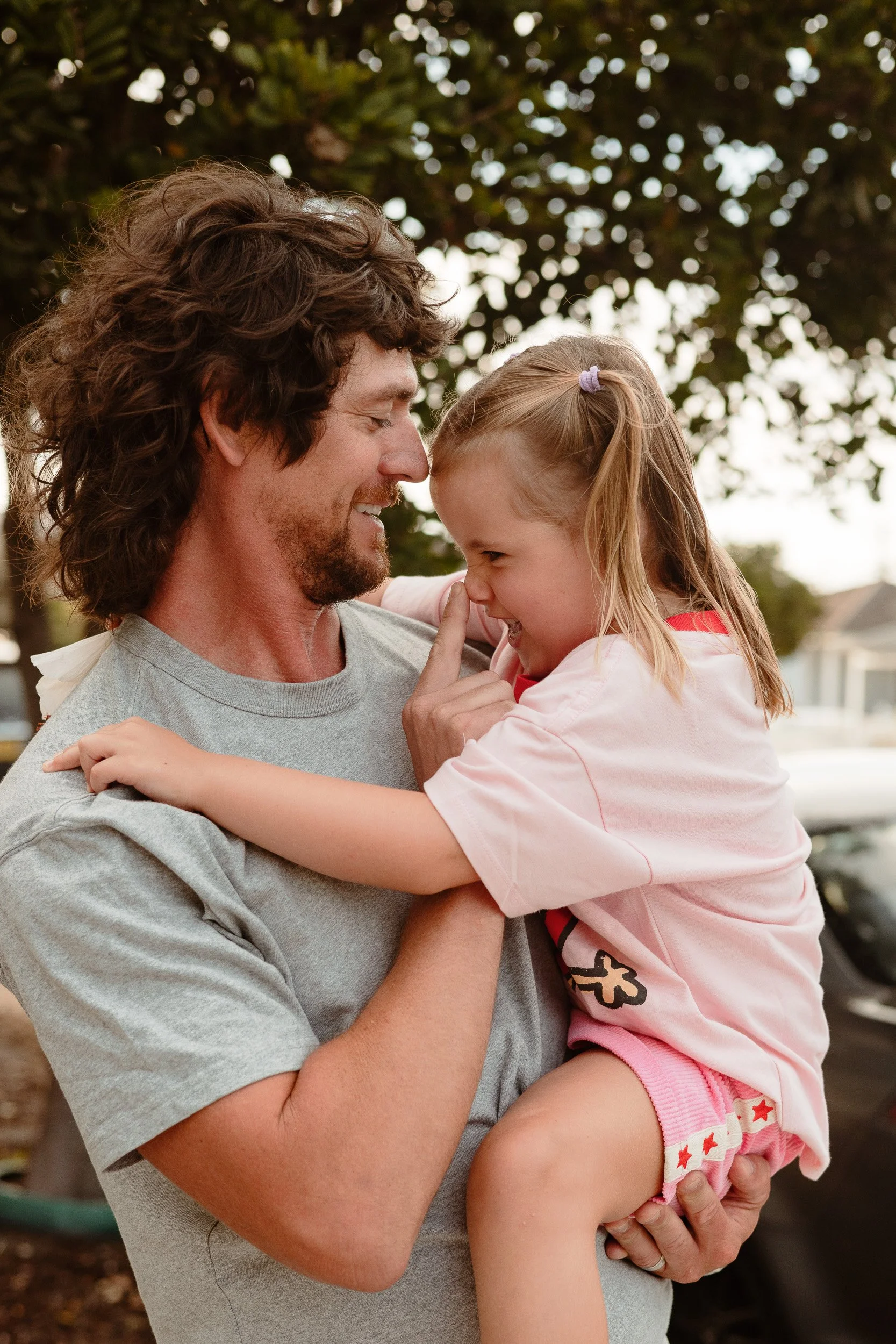 Heartfelt family moments at Merewether Beach Newcastle NSW by Daina Marie Photography