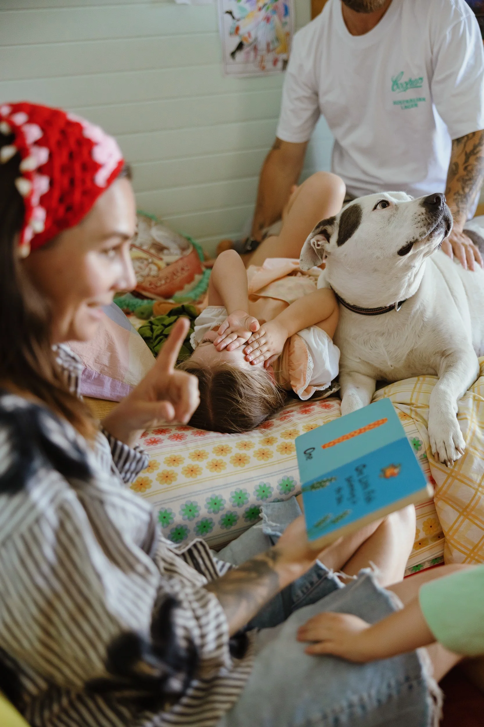 Newcastle in-home documentary family photographer captures the Woollam family at home