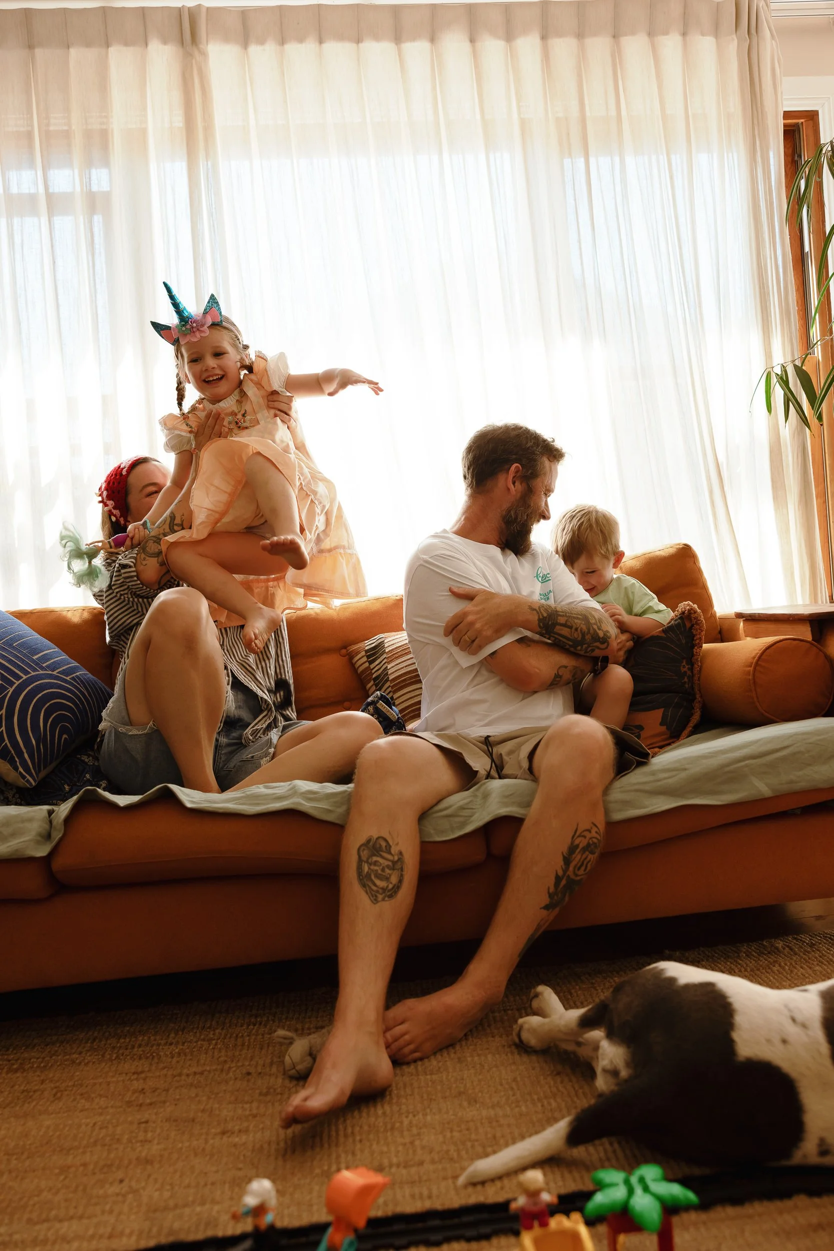 Candid in-home family photography Newcastle NSW by Daina Marie Photography